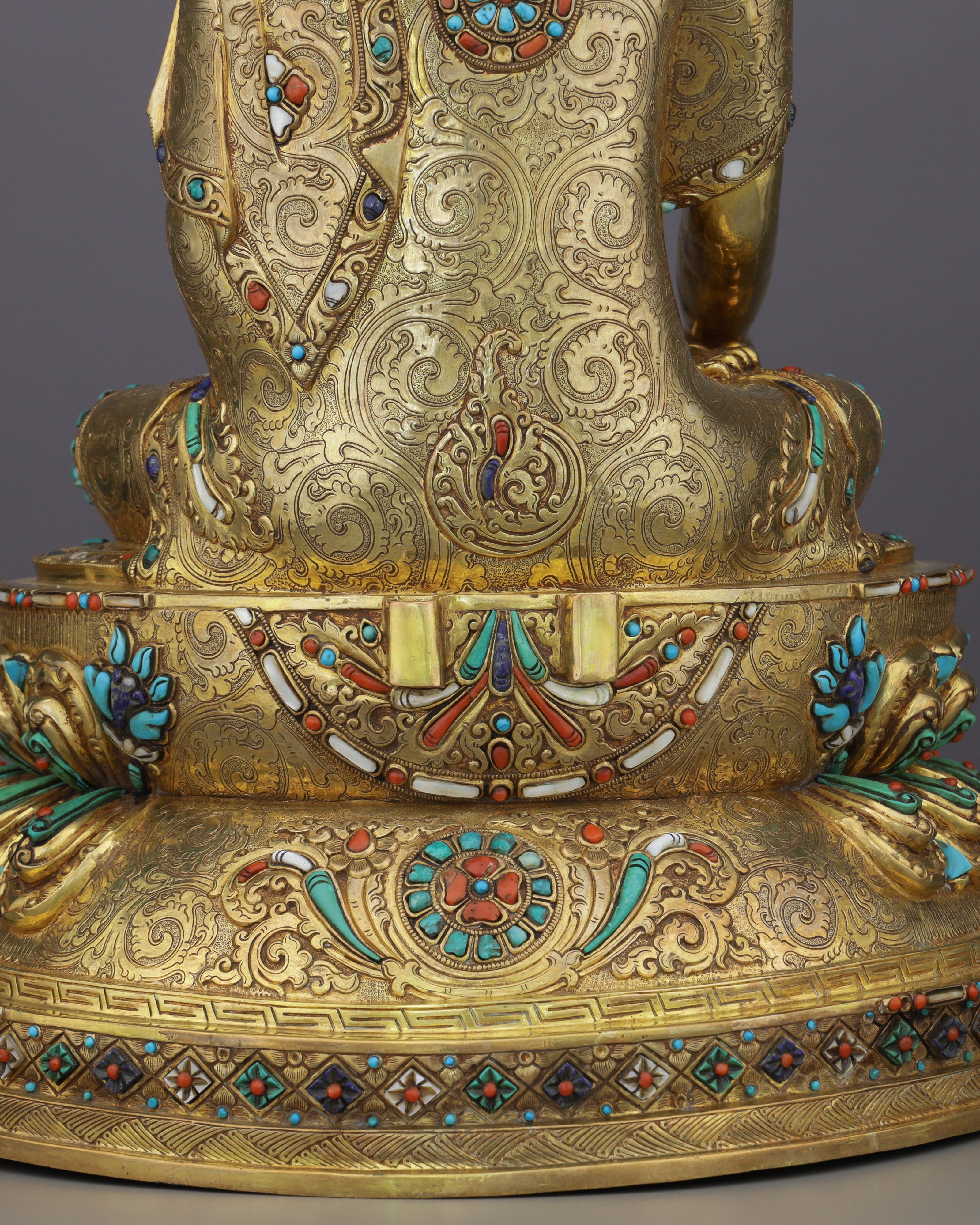 Crowned in Gold, Rooted in Truth | Sakyamuni Buddha Statue&nbsp;