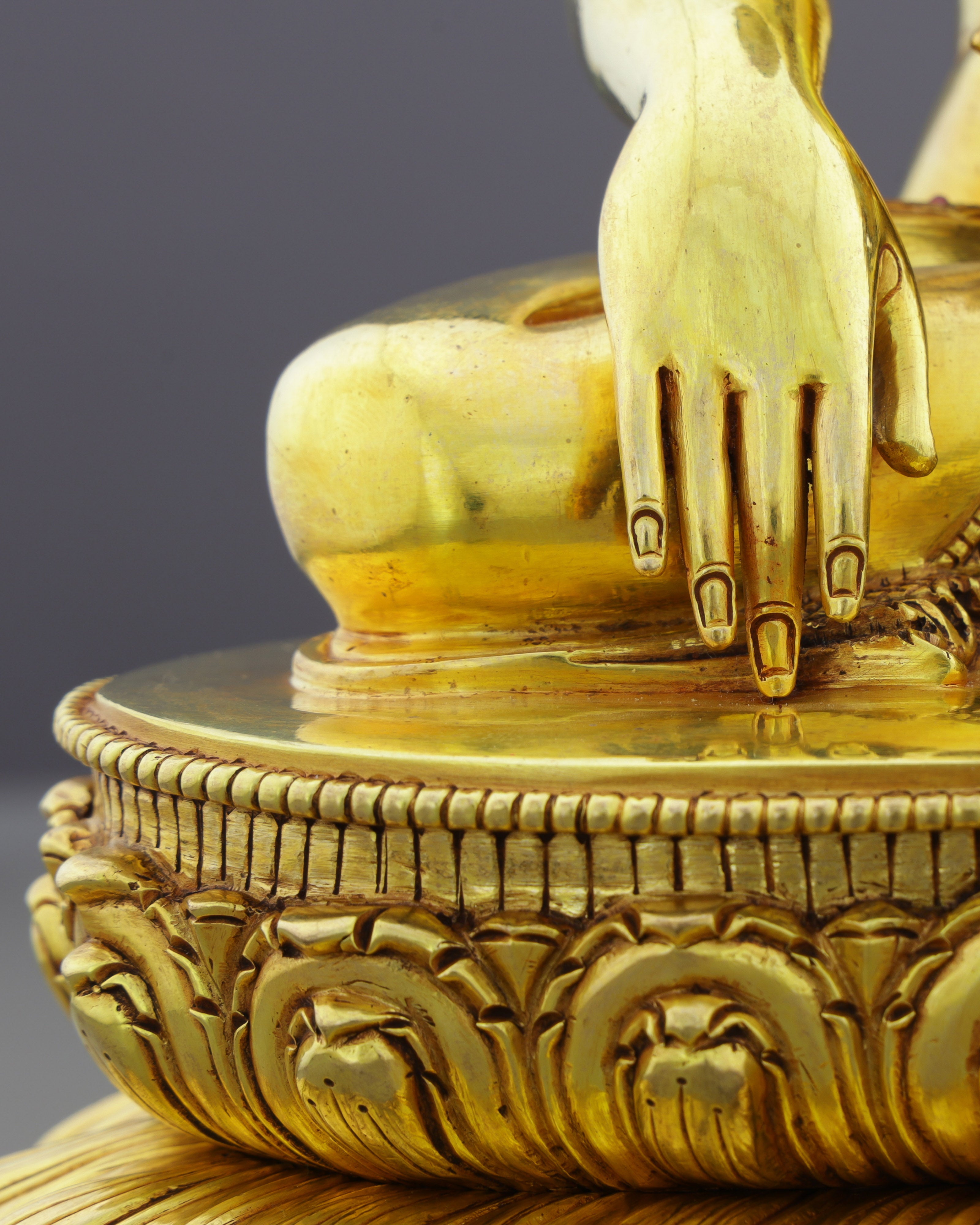Luminous 24K Gold Gilded Sakyamuni Buddha Statue