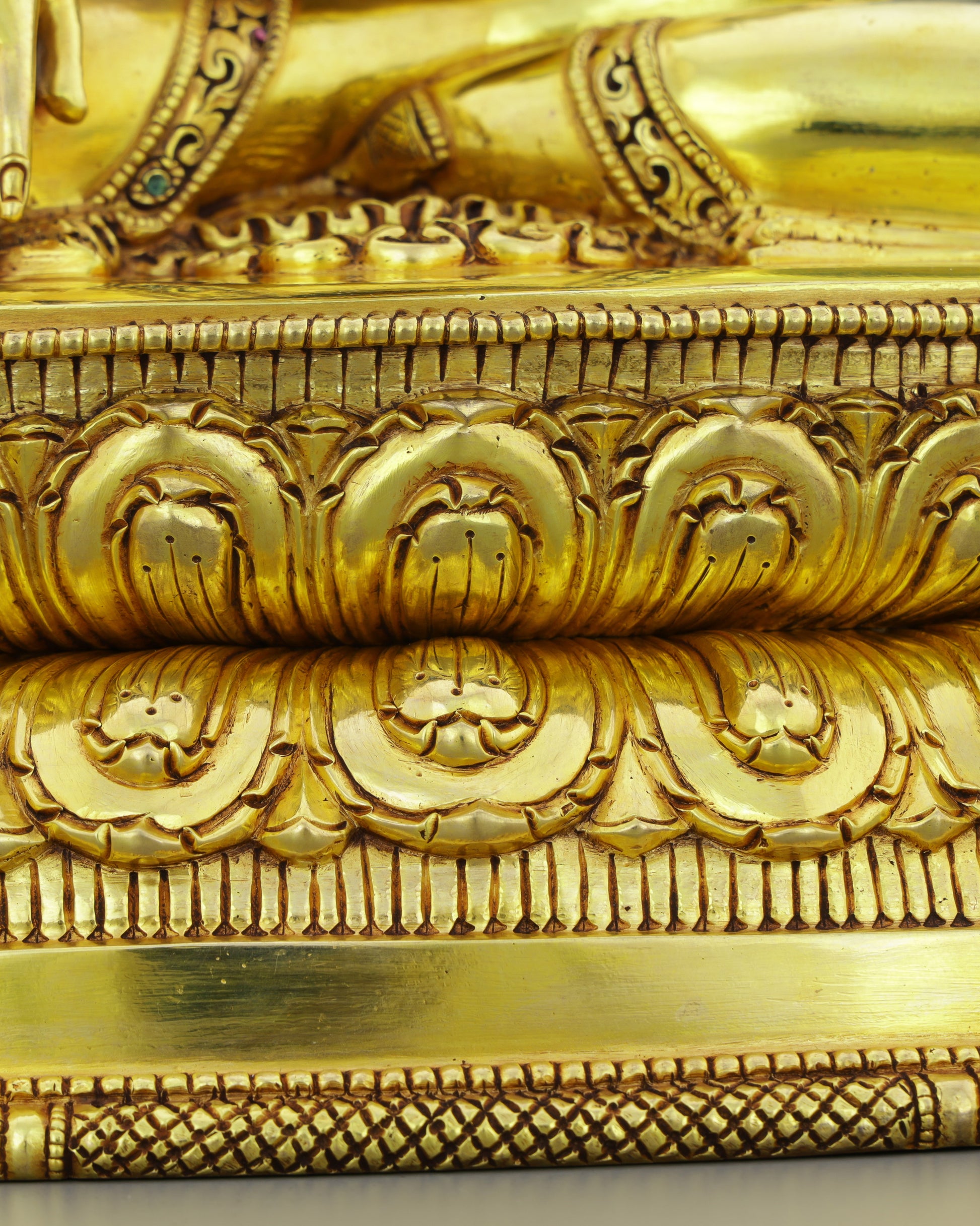 Luminous 24K Gold Gilded Sakyamuni Buddha Statue - Authentic Handcrafted Statue