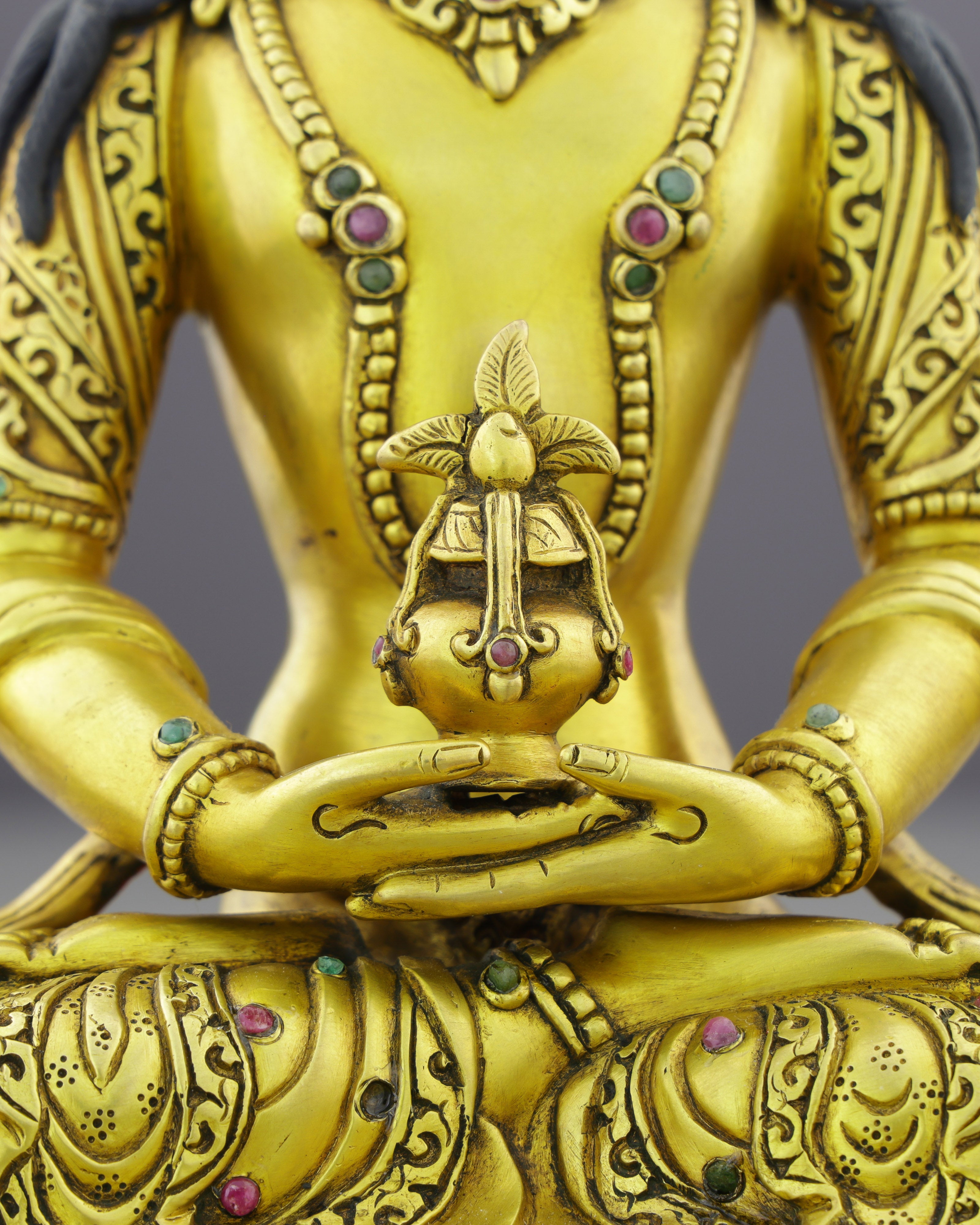 Boundless Life in Gold | Amitayus Statue That Invites Longevity, Healing, and Infinite Blessings