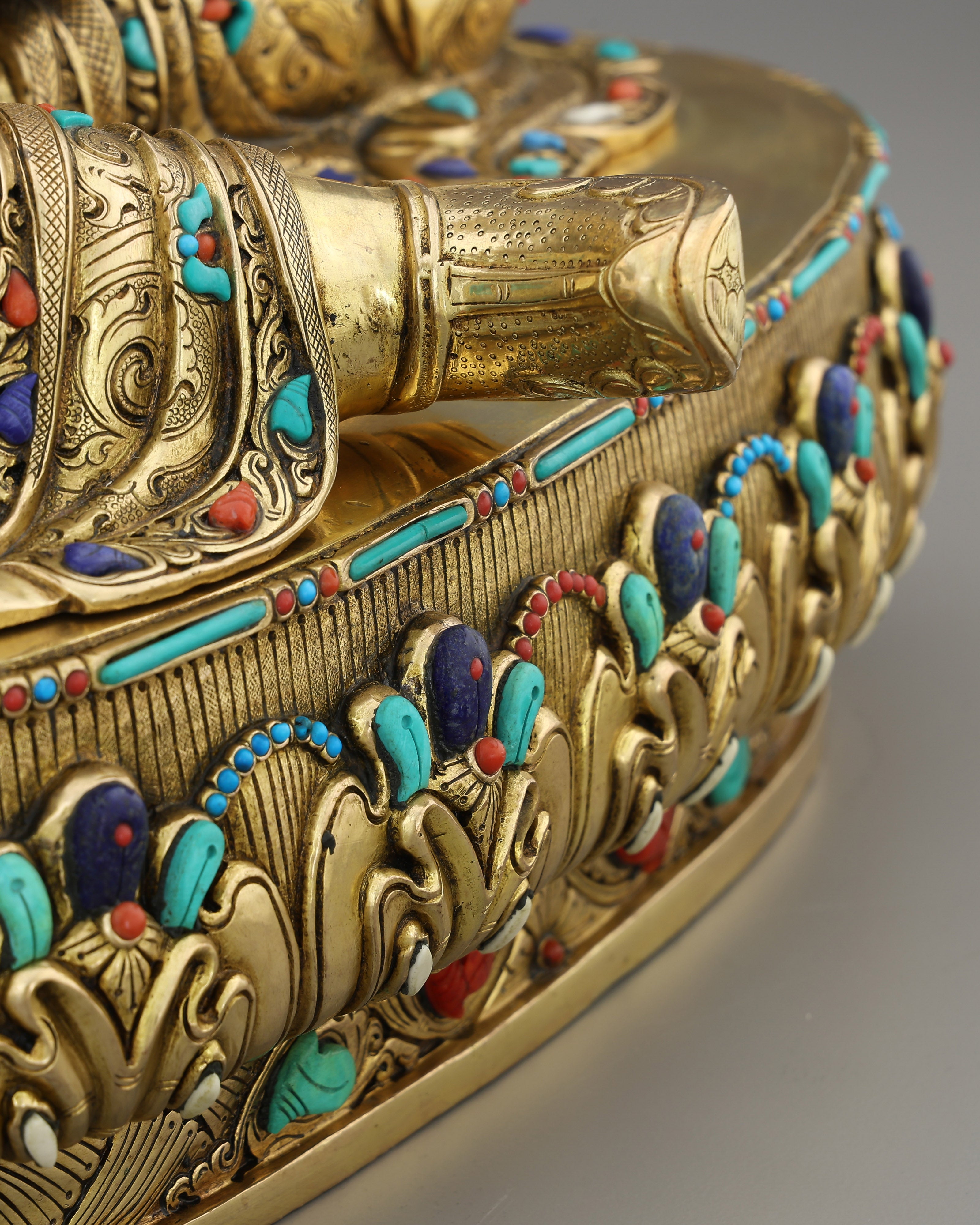 Magnificent 24K Gold Gilded Guru Rinpoche Statue – A Monumental Treasure of Tibetan Mastery