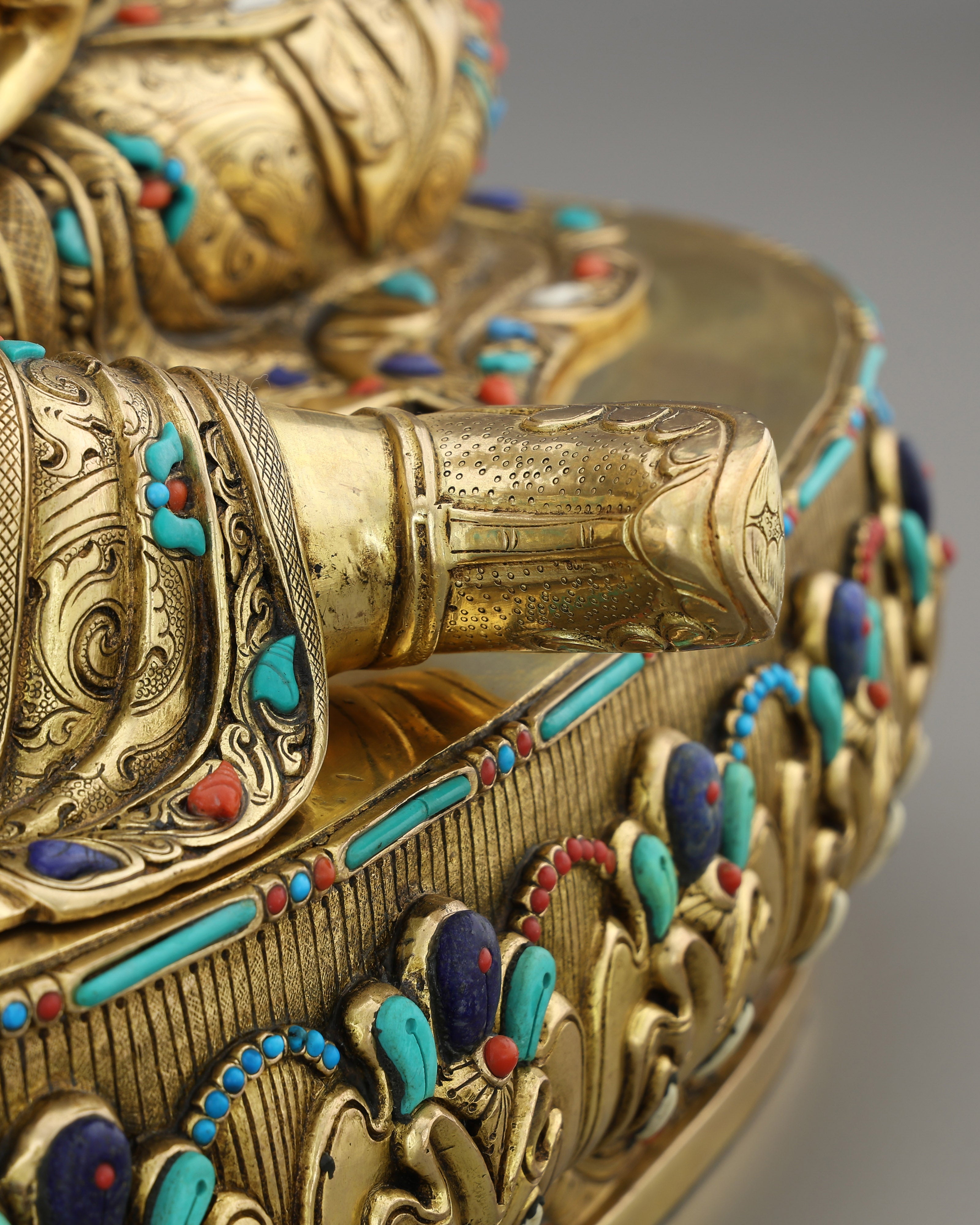 Magnificent 24K Gold Gilded Guru Rinpoche Statue – A Monumental Treasure of Tibetan Mastery