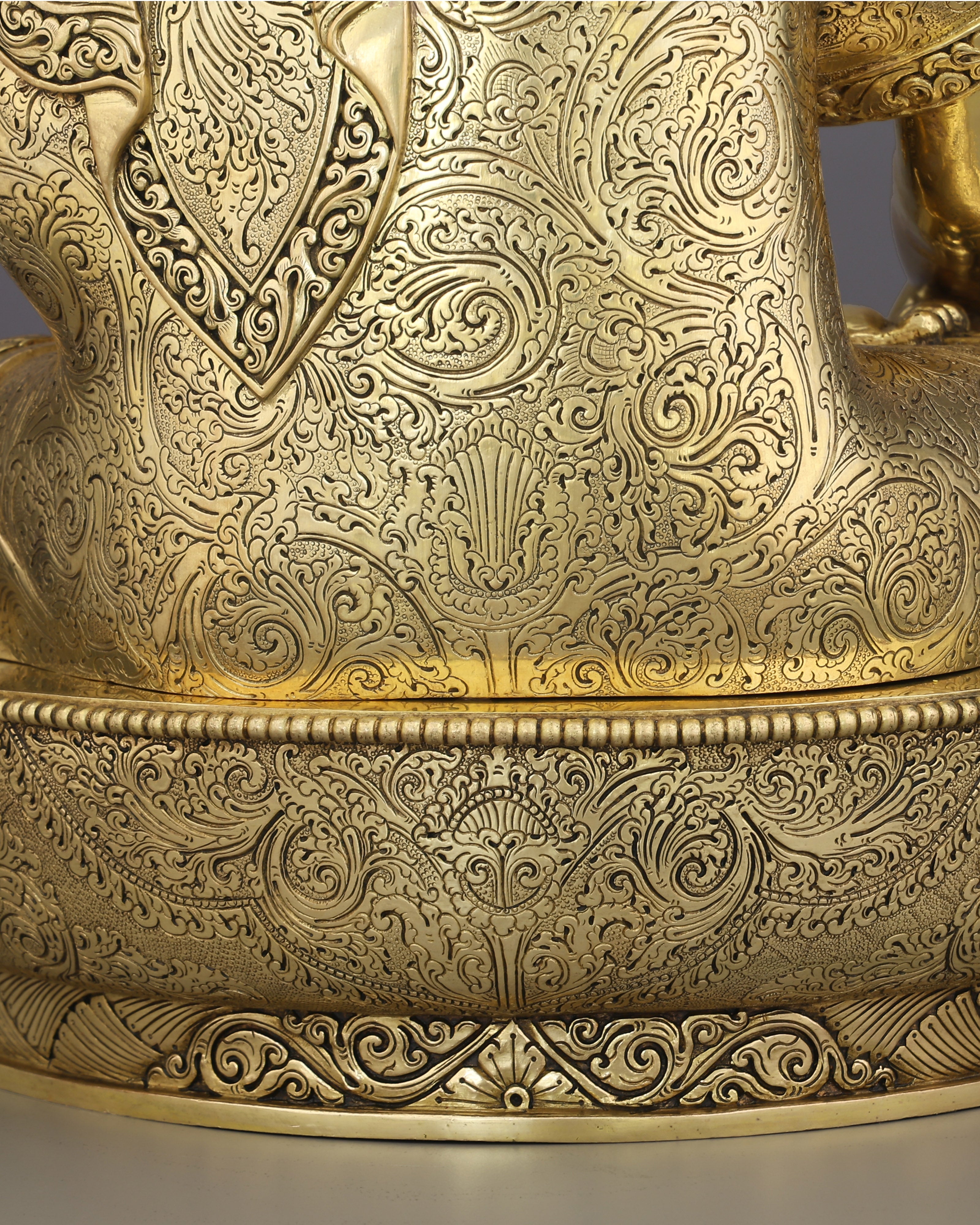 24K Gold Gilded Sakyamuni Buddha Statue | A Monument of Enlightenment