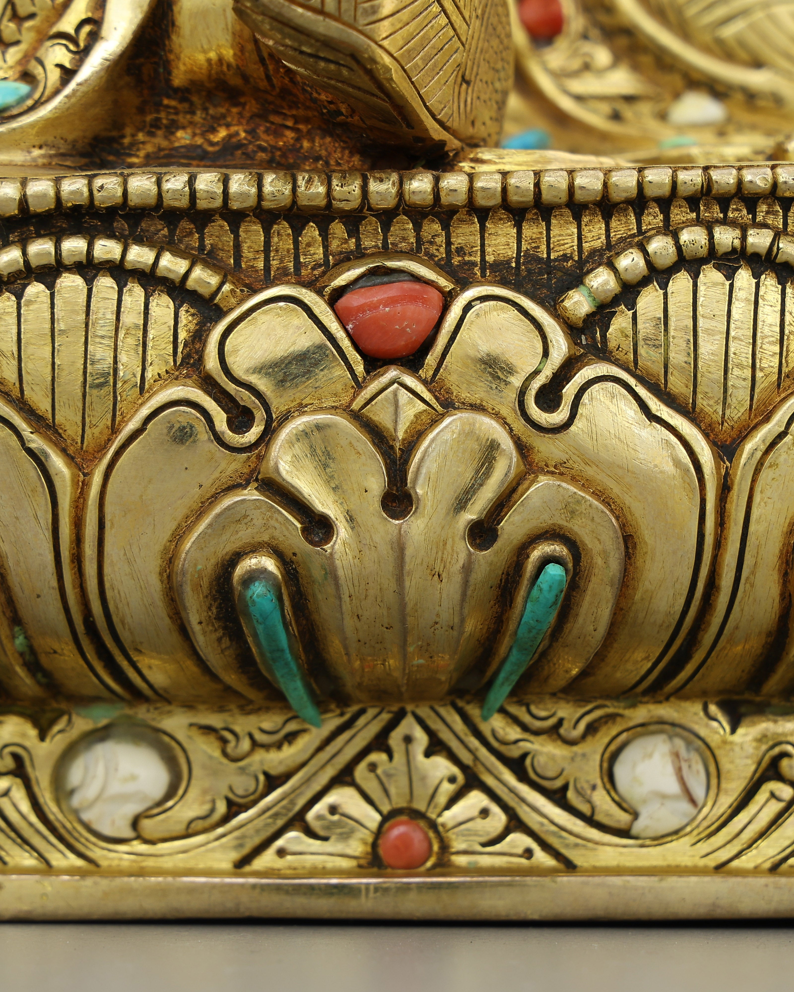 The Lotus-Born Master | Handcrafted Guru Rinpoche Statue in 24K Gold