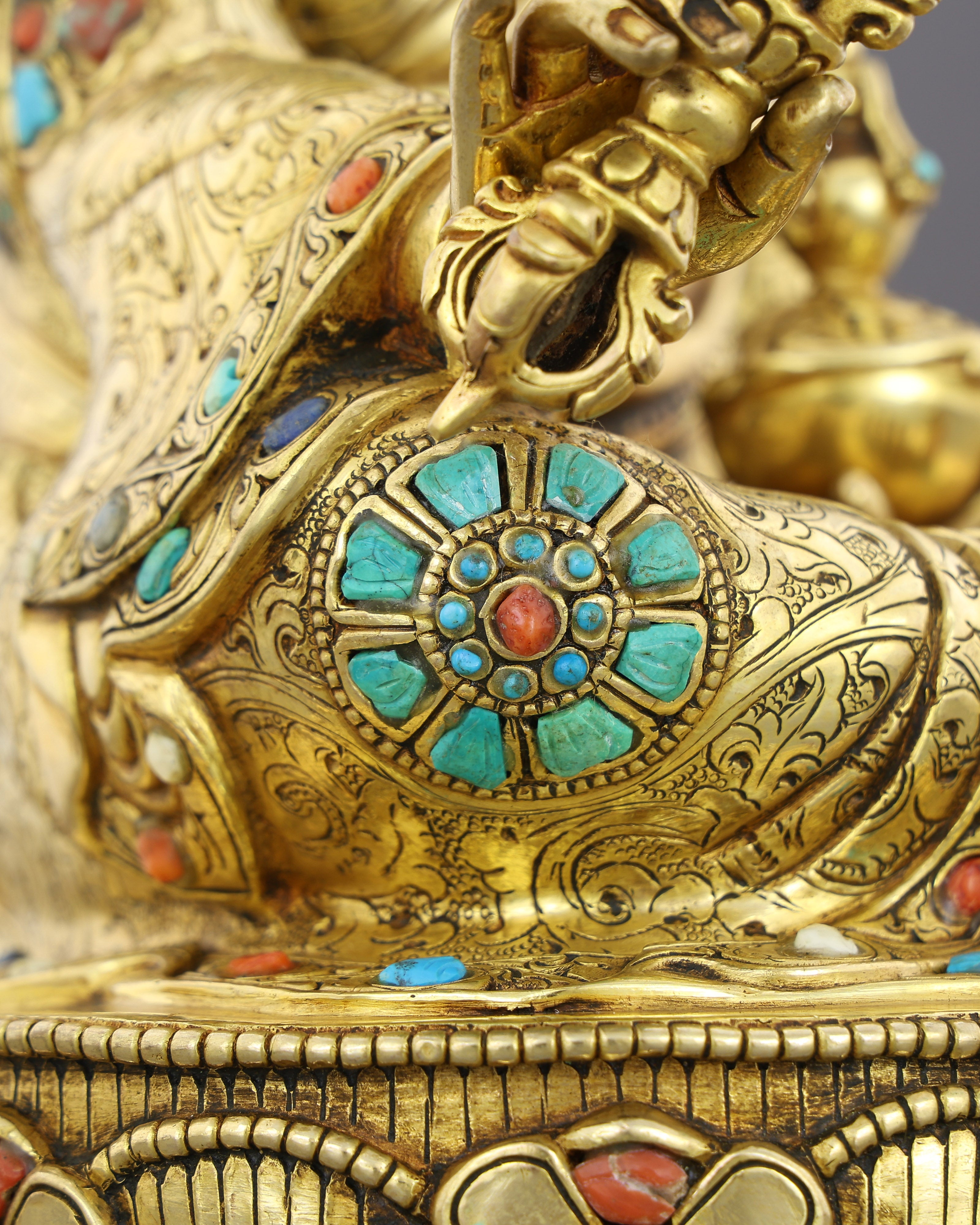 The Lotus-Born Master | Handcrafted Guru Rinpoche Statue in 24K Gold