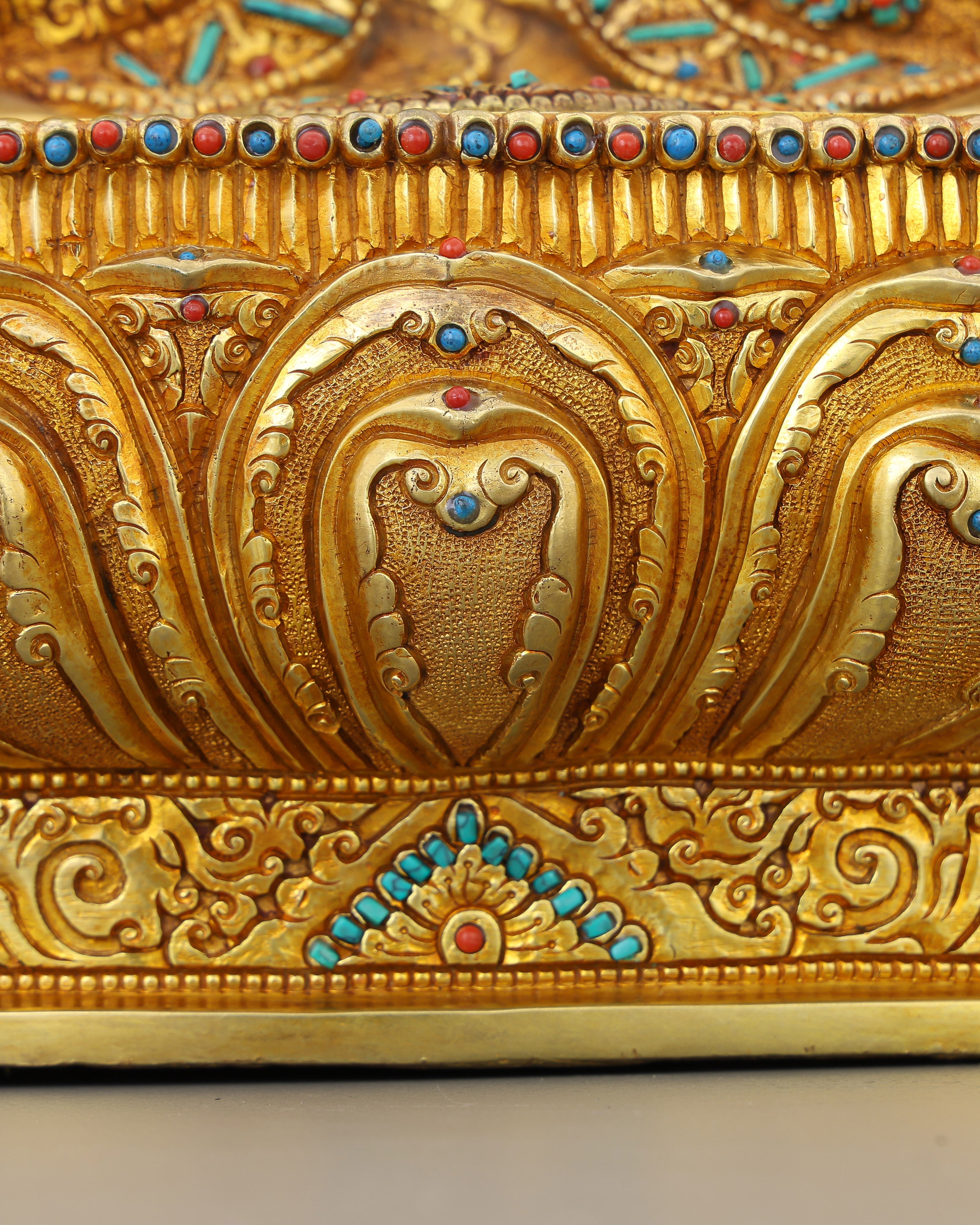 A Lifetime Told in Gold | Sakyamuni Buddha Life History Statue