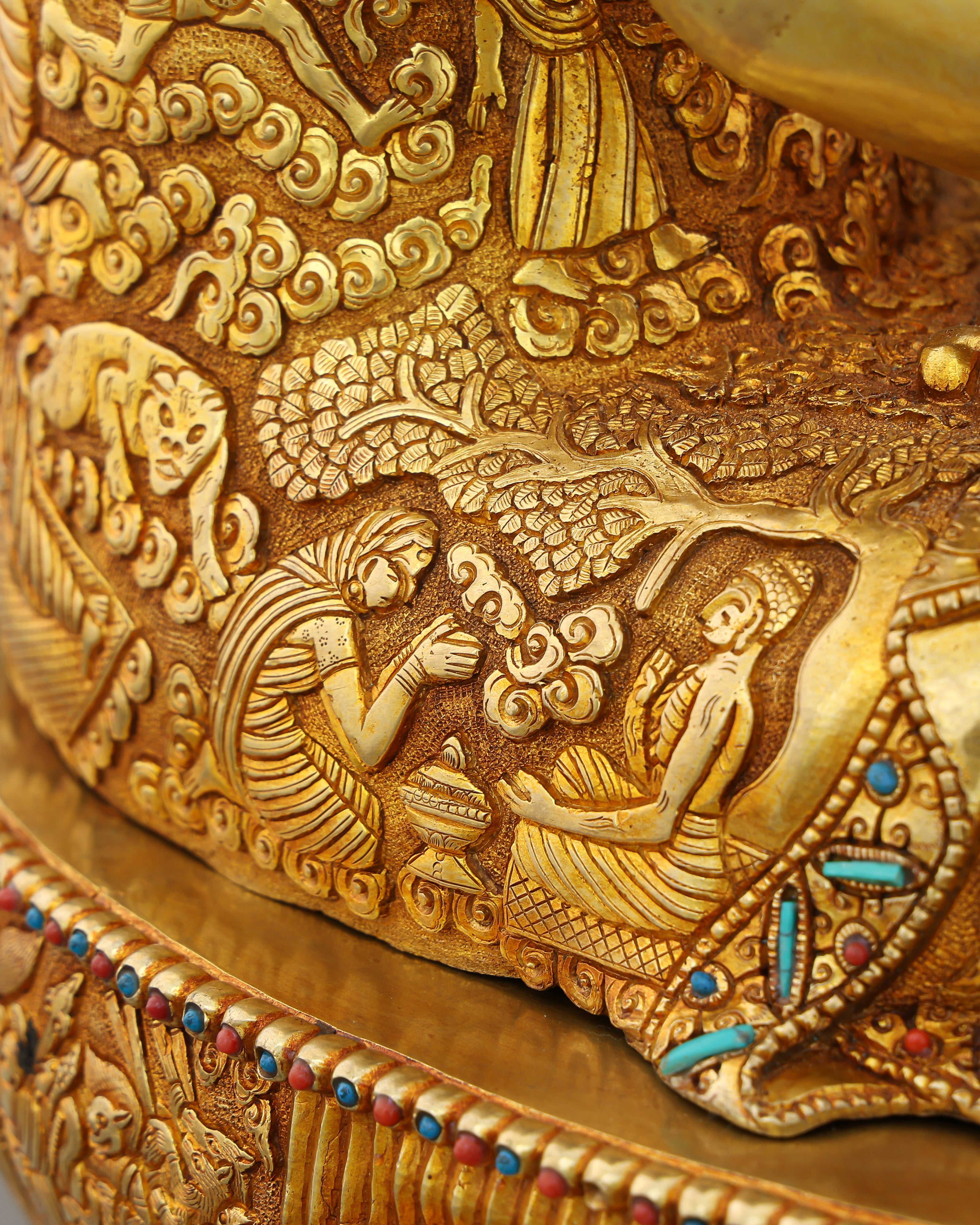 A Lifetime Told in Gold | Sakyamuni Buddha Life History Statue
