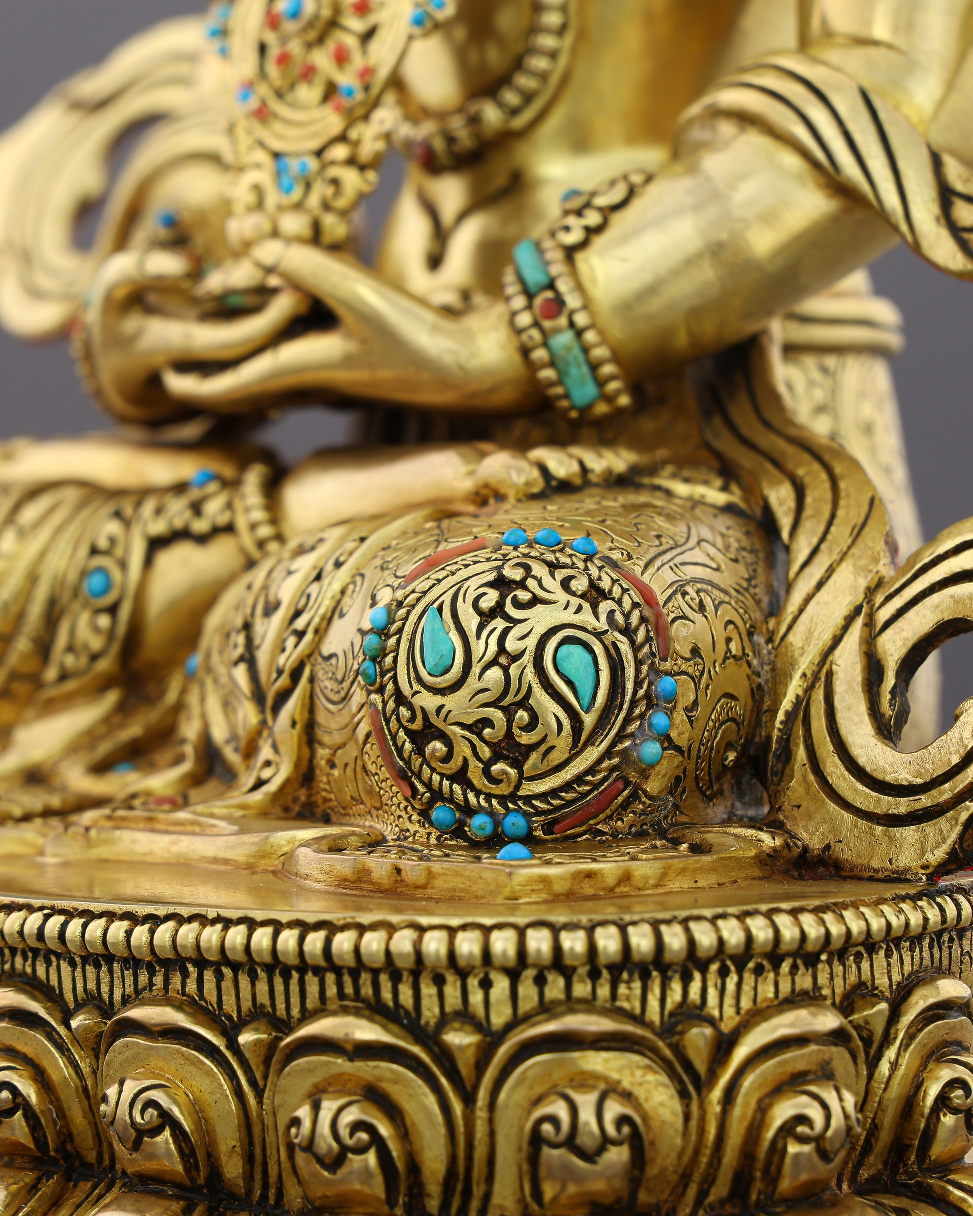The Great Illuminator | Vairocana Statue That Radiates Cosmic Wisdom From Every Direction - Authentic Handcrafted Statue