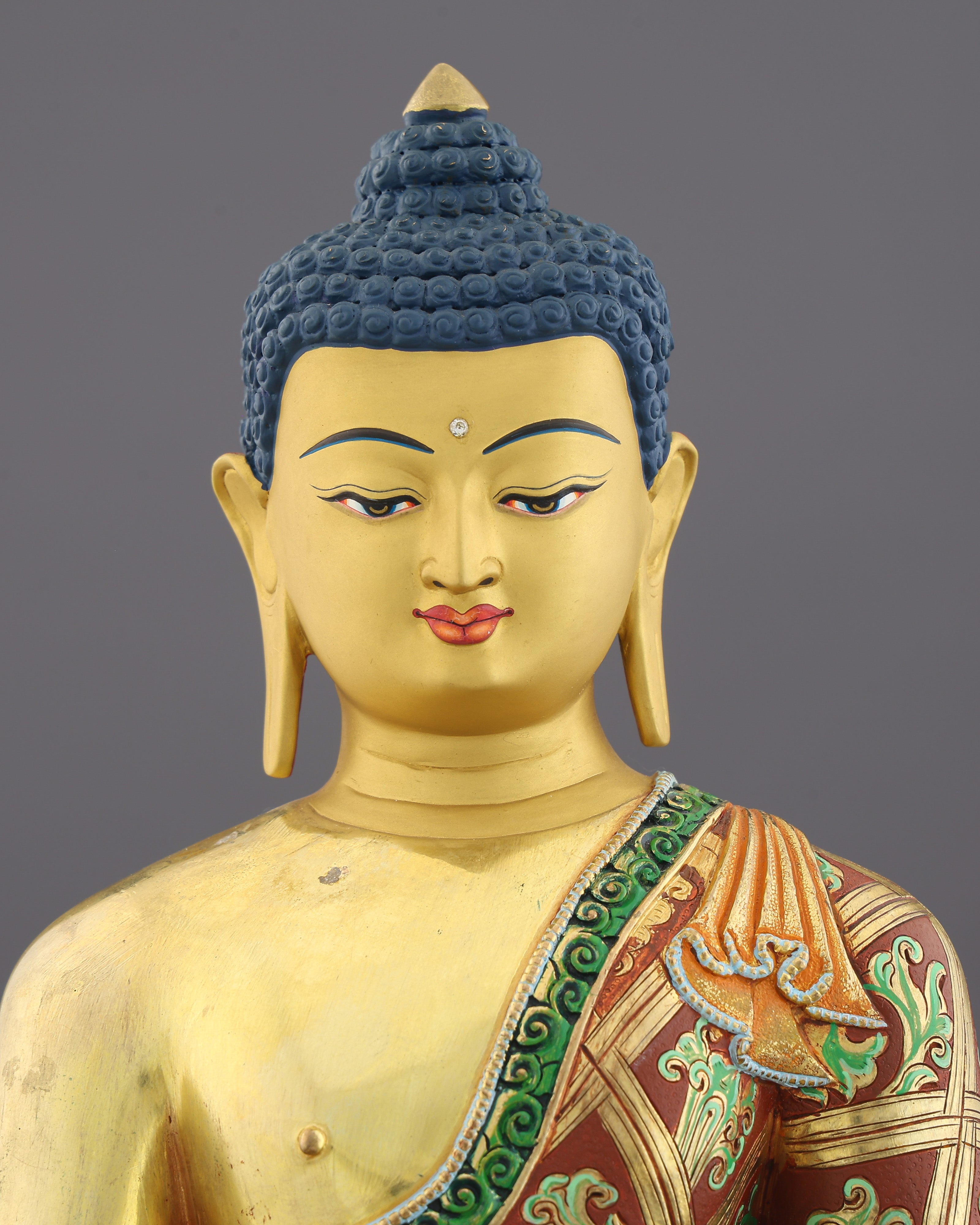 Awakened in Gold | Sakyamuni Buddha Statue That Brings the Buddha's Presence Into Your Space