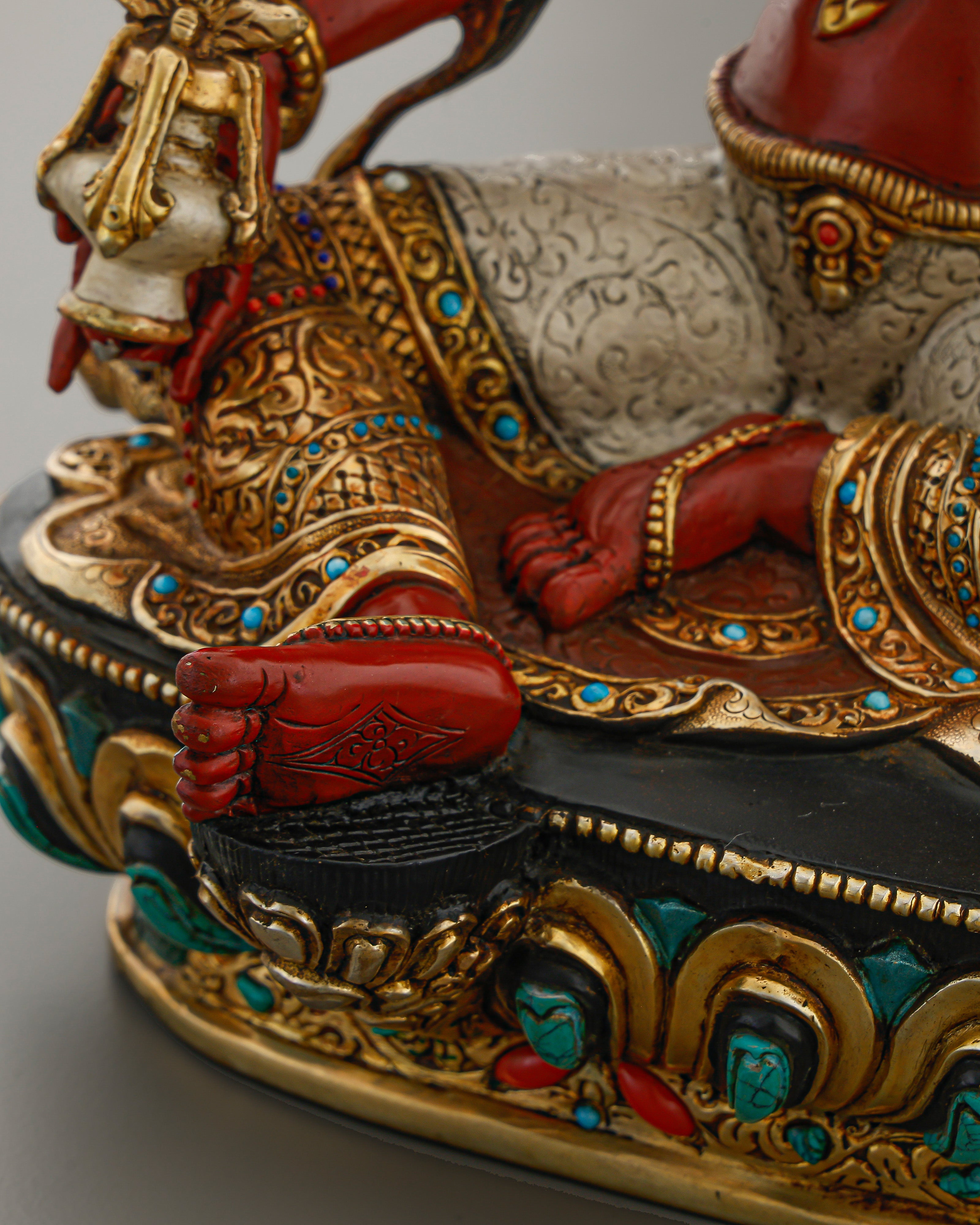 Crimson Fire of Compassion | Red Tara Statue That Magnetizes Love, Power, and Swift Liberation