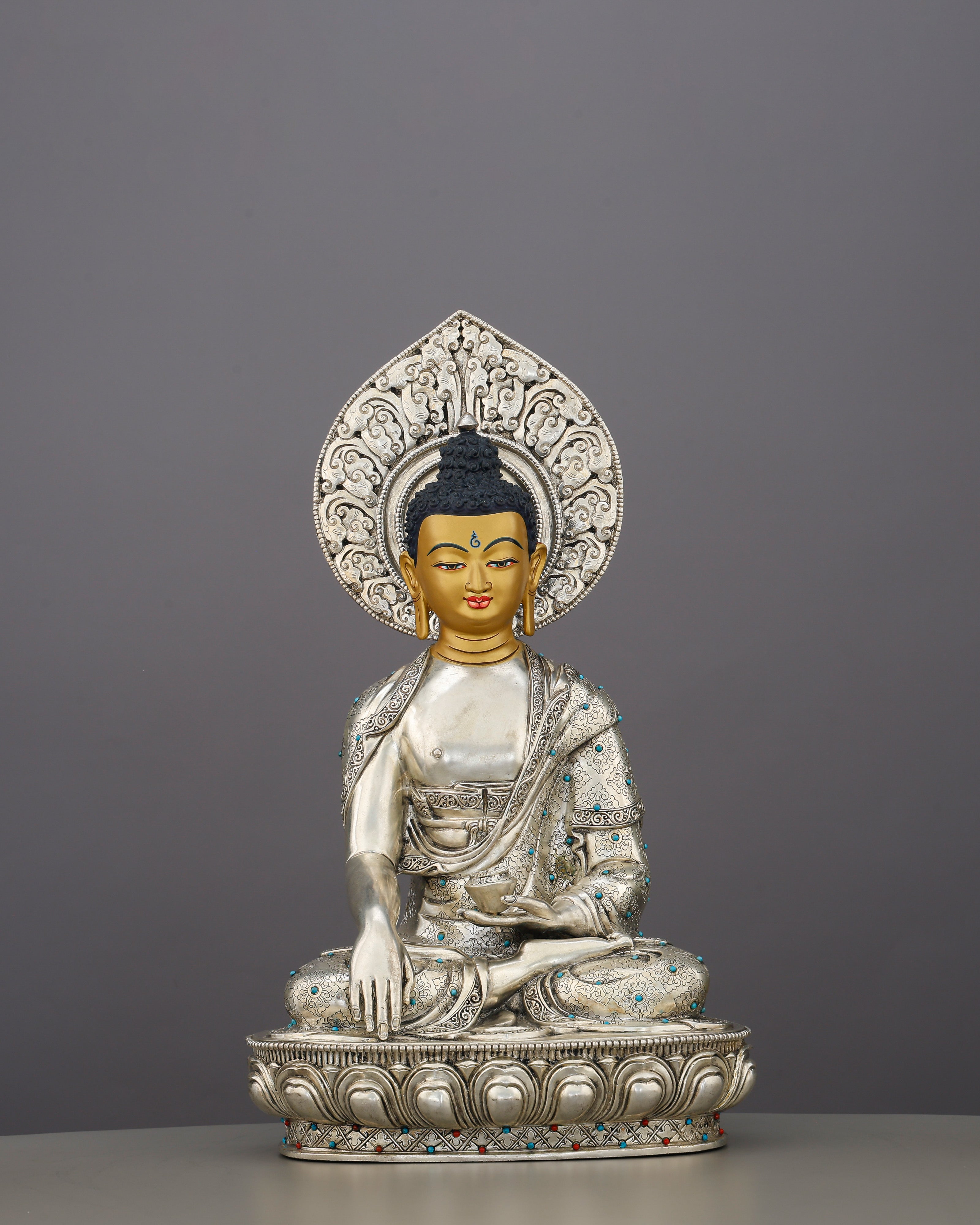 Sakyamuni Buddha Statue | Timeless Enlightenment in Moonlit Splendor