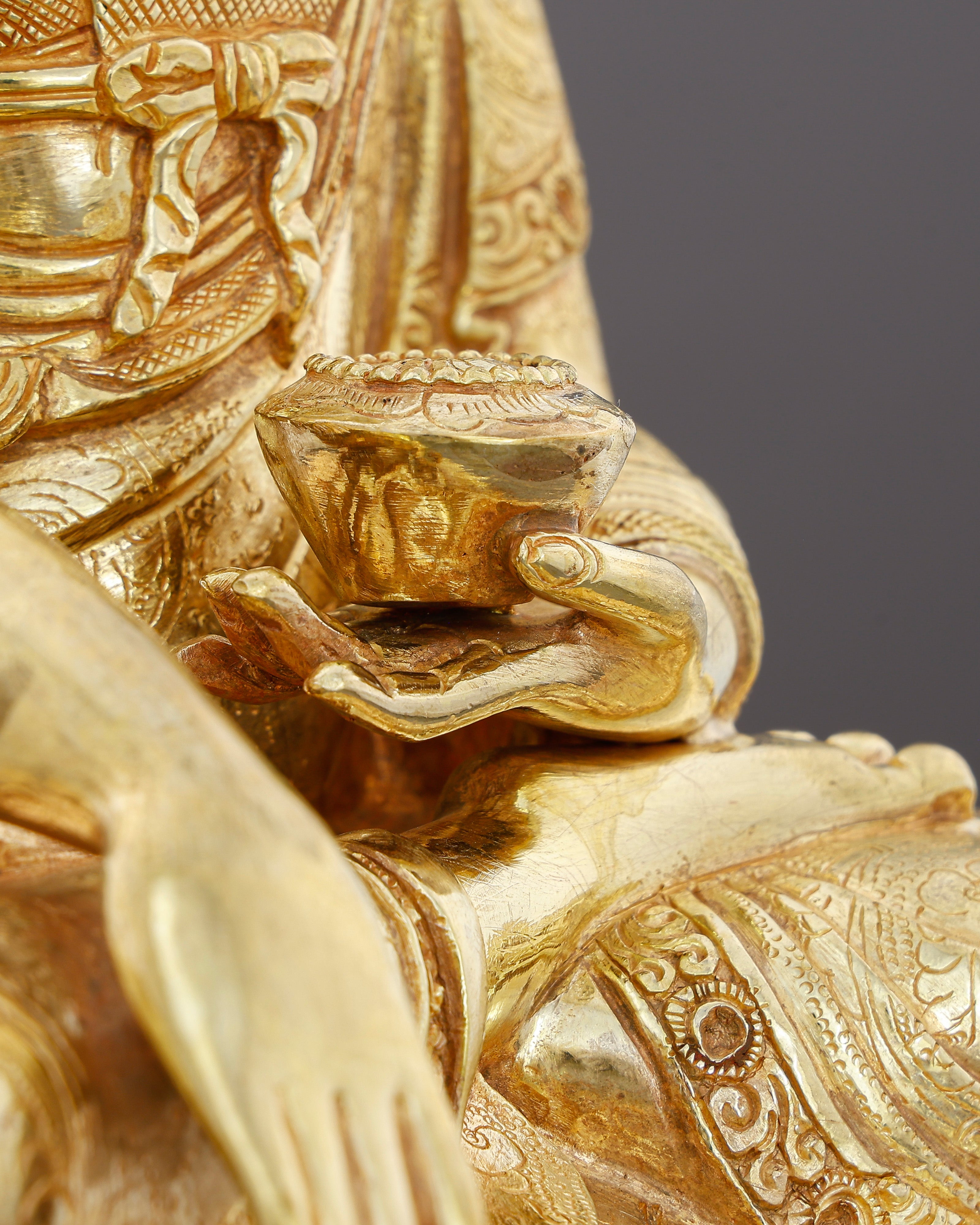 Touched by Earth, Freed from Everything | 24K Gold Gilded Sakyamuni Buddha Statue From Nepal