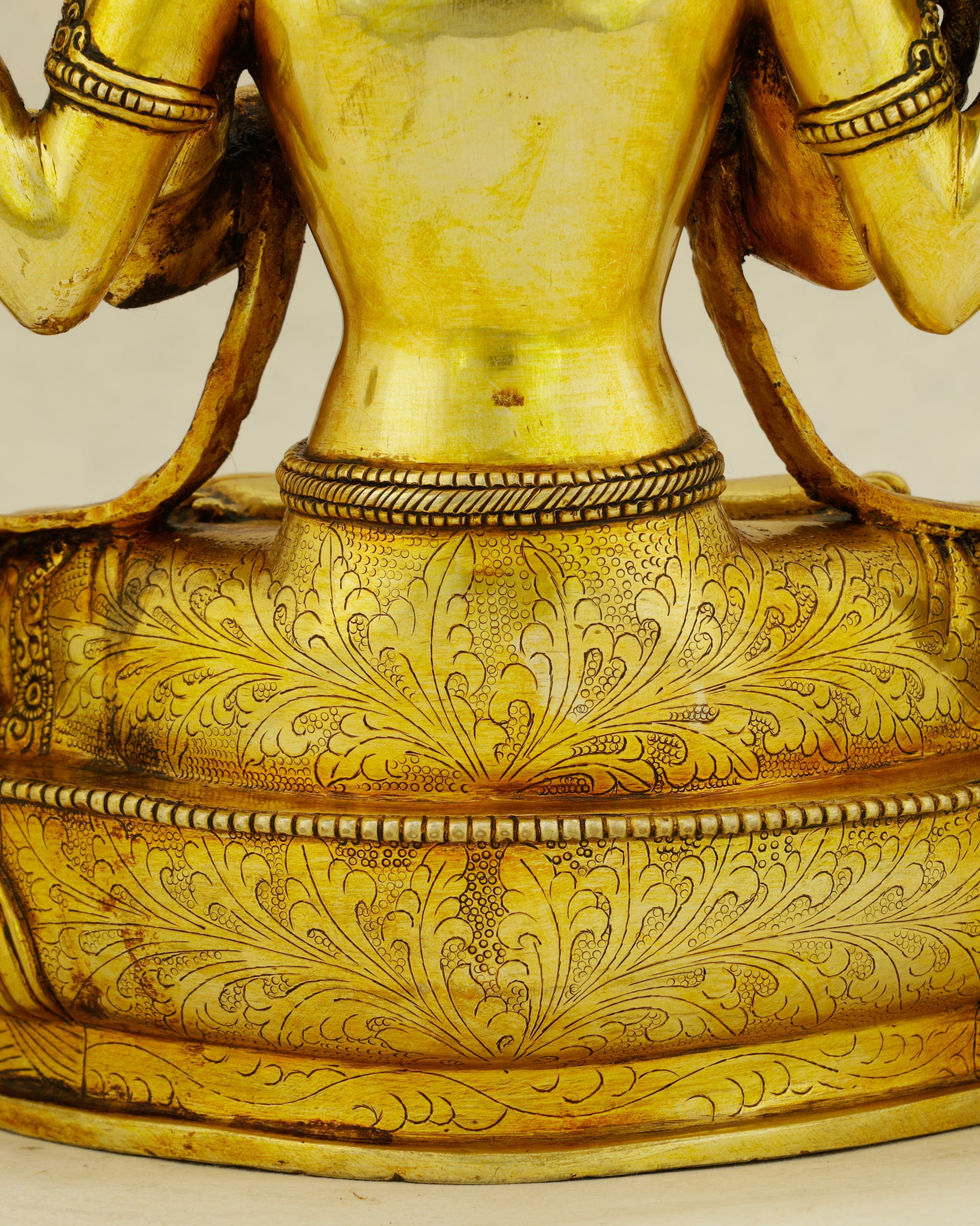 Every Arm Reaches Toward You | 24K Gold Gilded Chengresi Statue - Authentic Handcrafted Statue