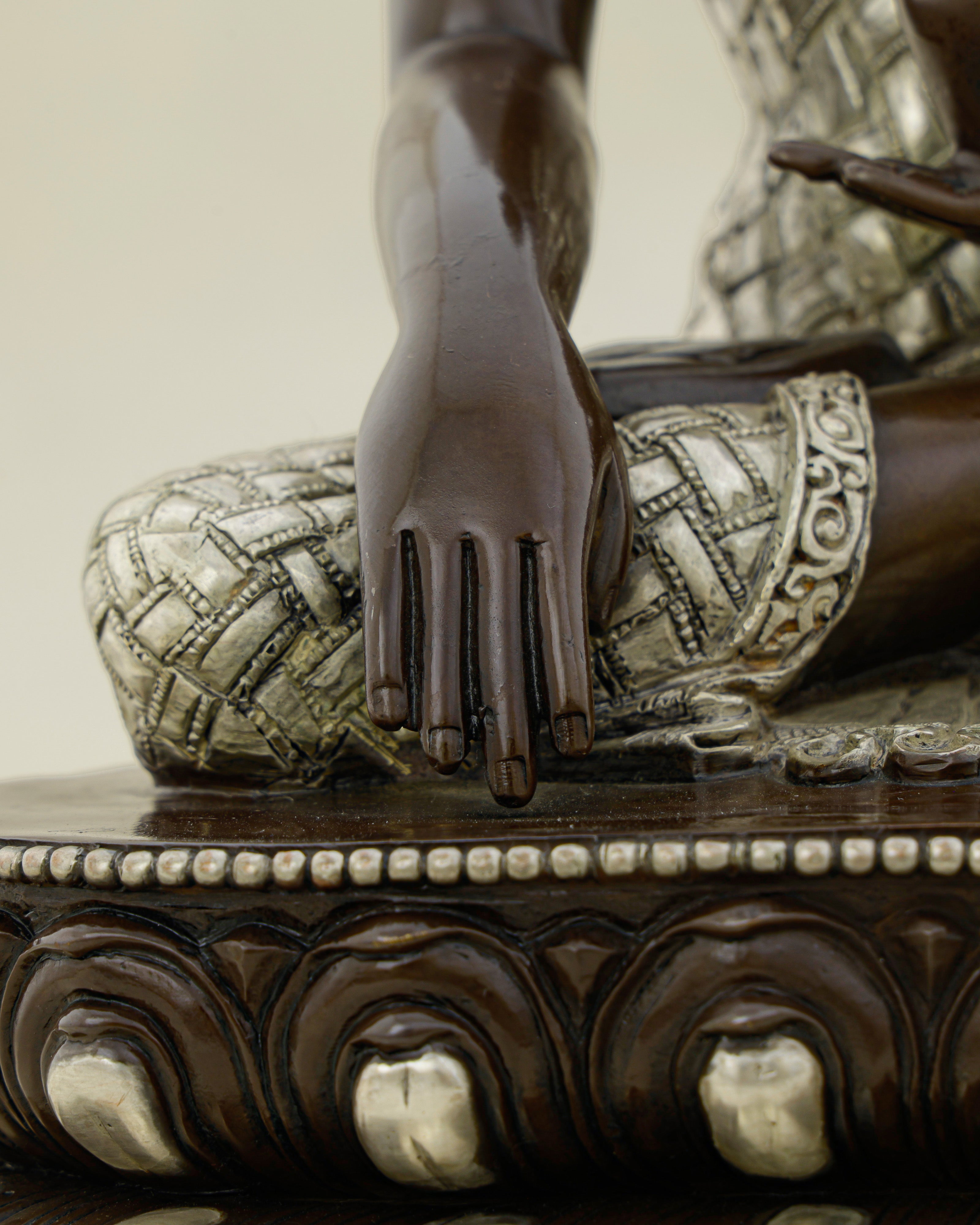 Where Bronze Meets Wisdom | Oxidized Silver Sakyamuni Buddha