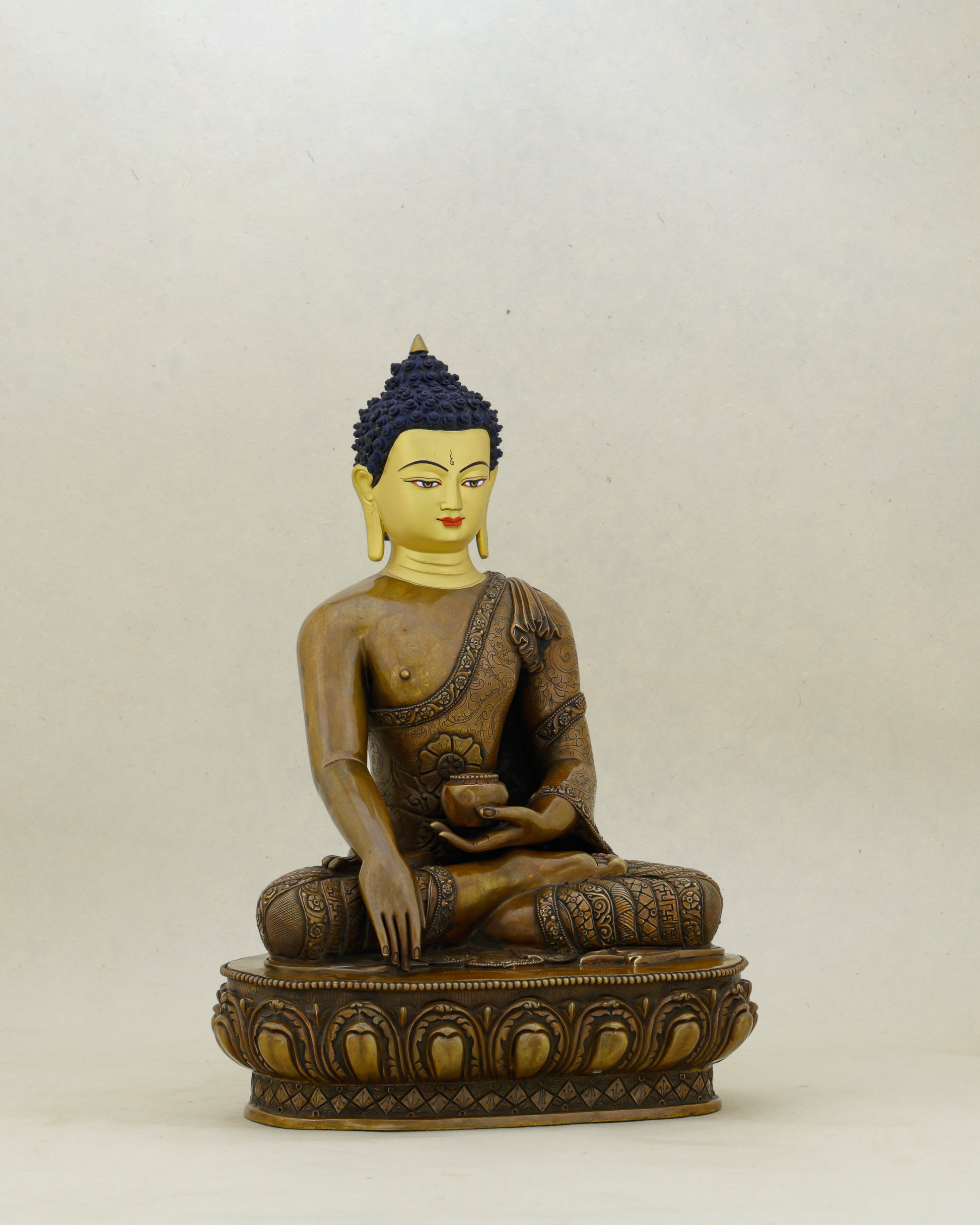 Golden Face, Ancient Soul | Oxidized Sakyamuni Buddha Statue - Authentic Handcrafted Statue
