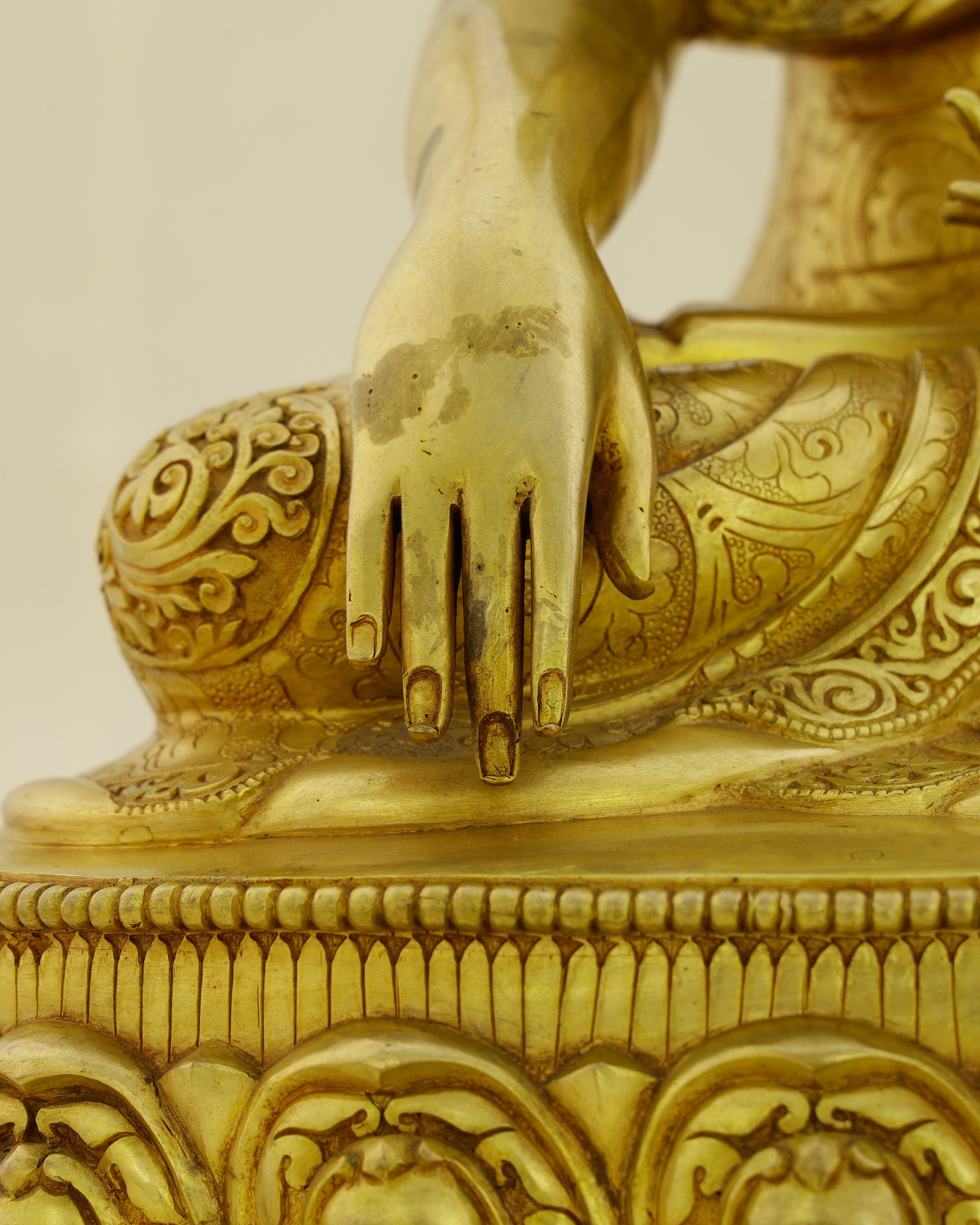 Carved in Gold, Rooted in Truth | 24K Gold Gilded Sakyamuni Buddha Statue