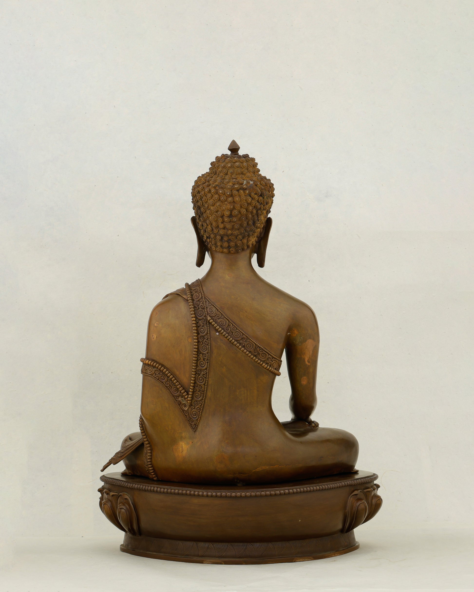Silence Cast in Copper | Nepalese Oxidized Sakyamuni Buddha That Commands Every Room - Authentic Handcrafted Statue