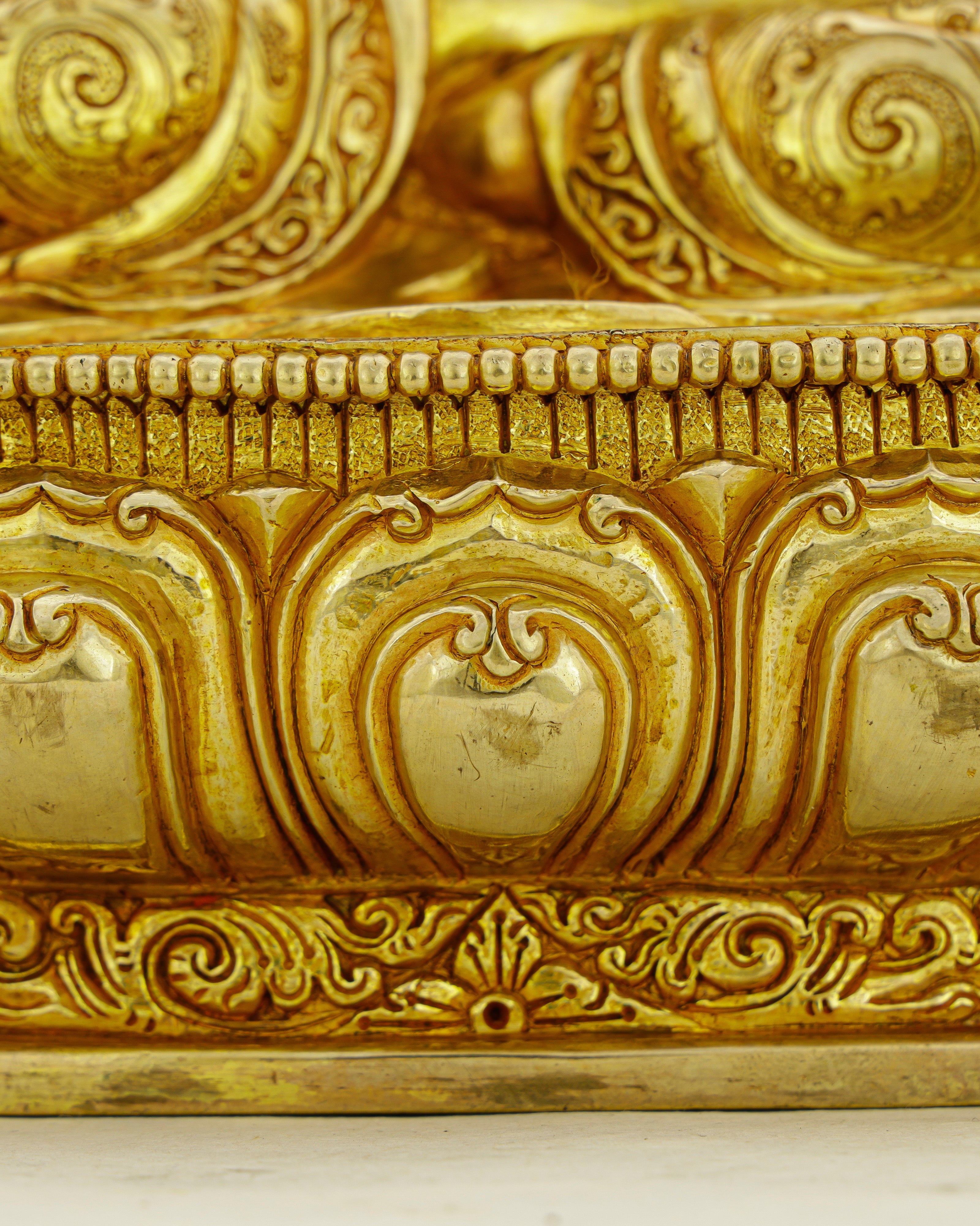 Where Stillness Becomes Gold | Nepalese 24K Sakyamuni Buddha