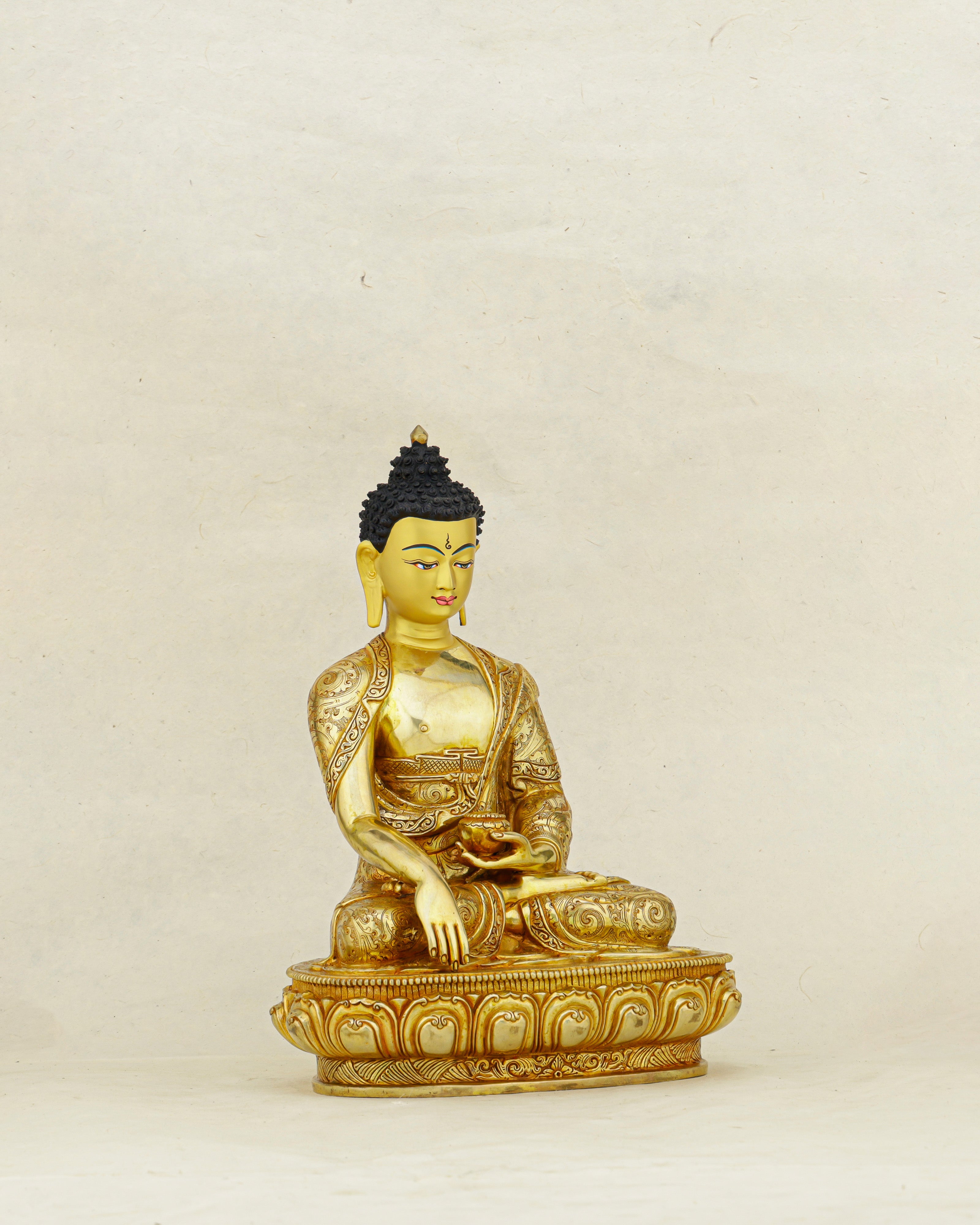 Where Stillness Becomes Gold | Nepalese 24K Sakyamuni Buddha