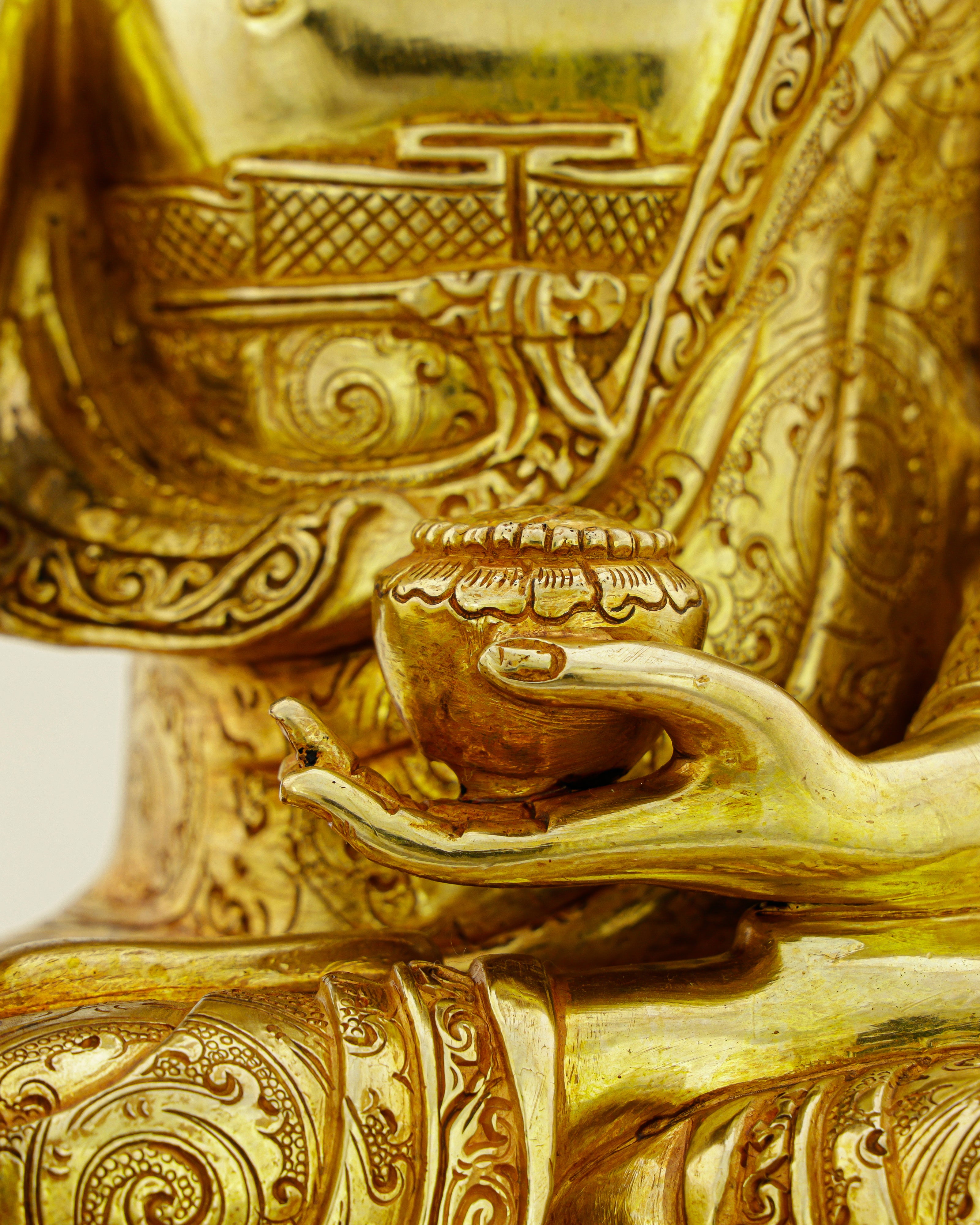 Where Stillness Becomes Gold | Nepalese 24K Sakyamuni Buddha