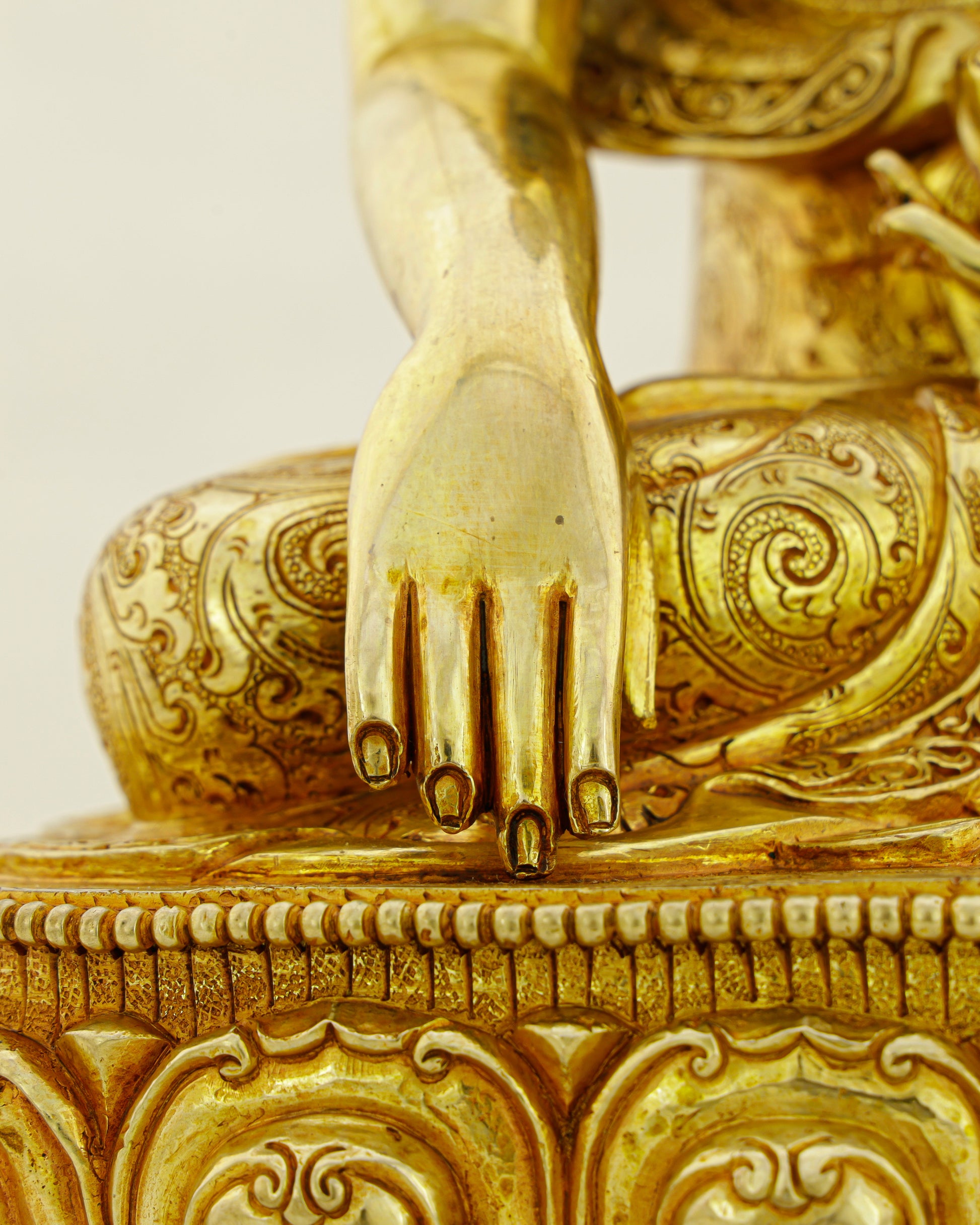 Where Stillness Becomes Gold | Nepalese 24K Sakyamuni Buddha - Authentic Handcrafted Statue
