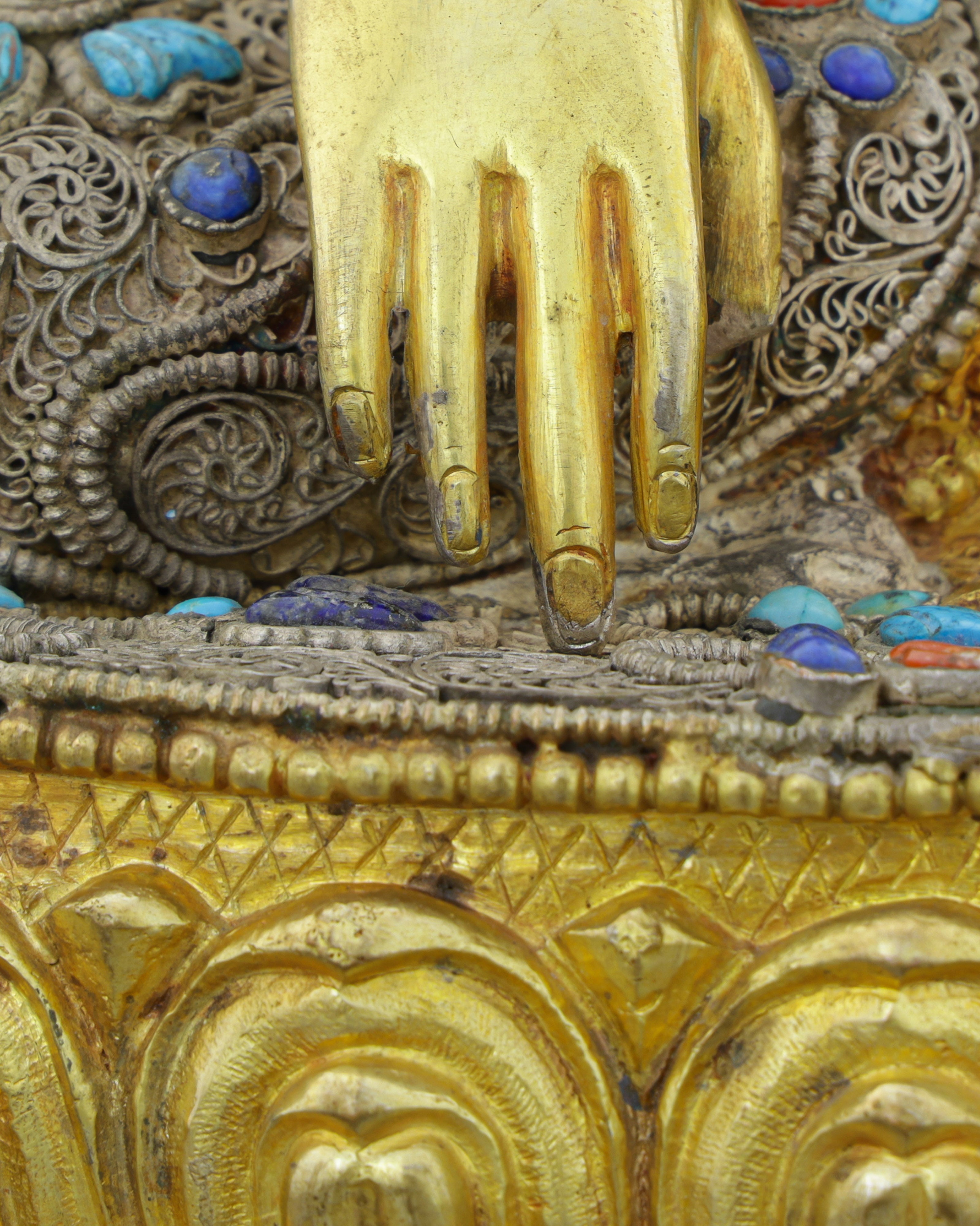 Exquisite 24K Gold Gilded Sakyamuni Buddha Statue | Masterpiece of Nepalese Artistry