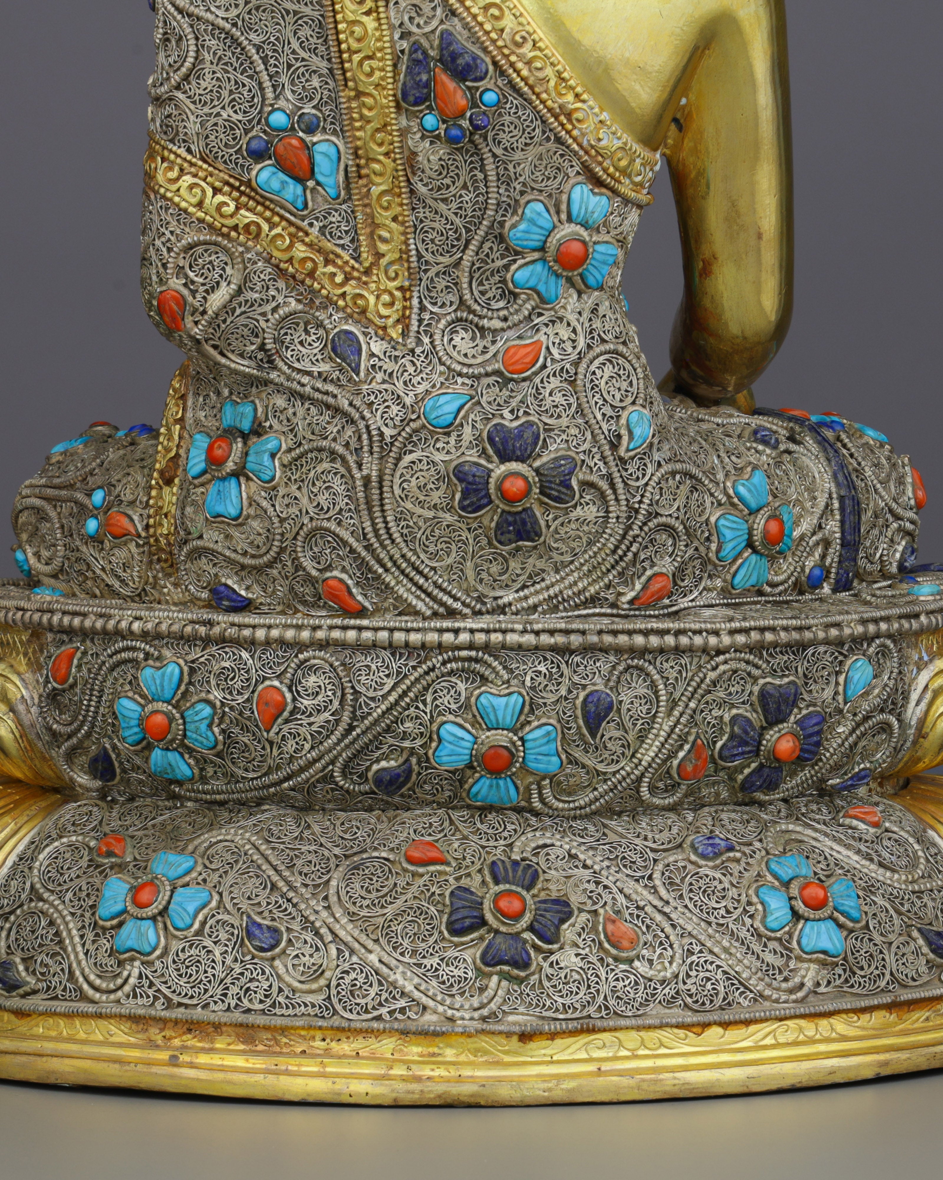 Exquisite 24K Gold Gilded Sakyamuni Buddha Statue | Masterpiece of Nepalese Artistry