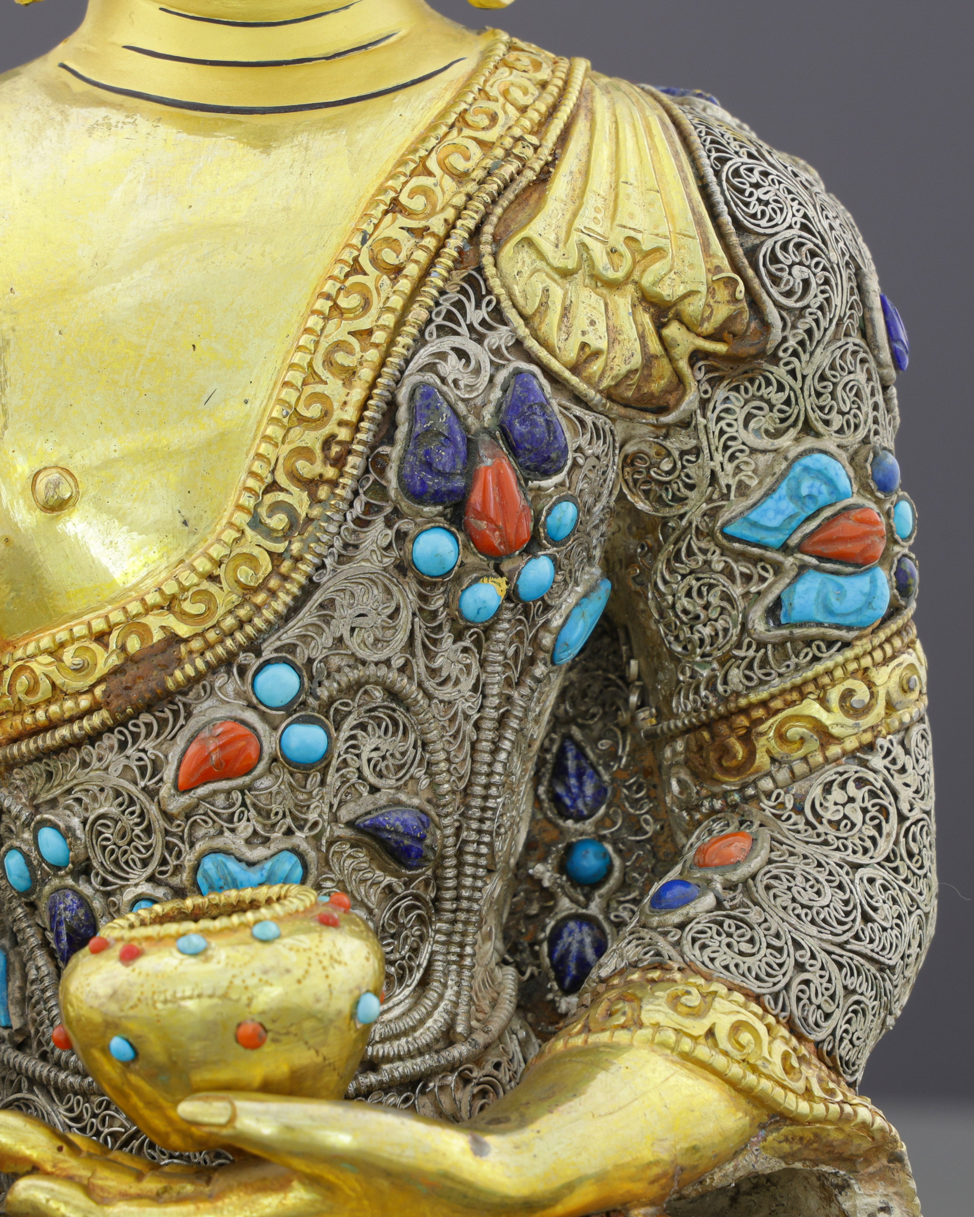 Exquisite 24K Gold Gilded Sakyamuni Buddha Statue | Masterpiece of Nepalese Artistry