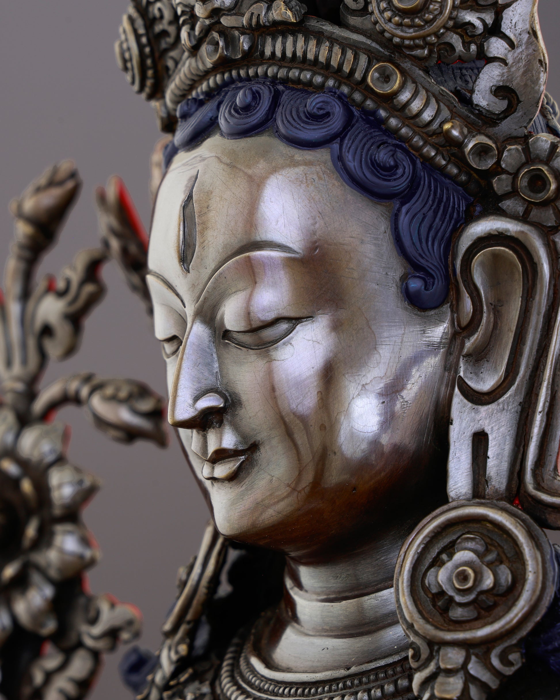 Stillness That Heals | Handcrafted Oxidized White Tara - Authentic Handcrafted Statue