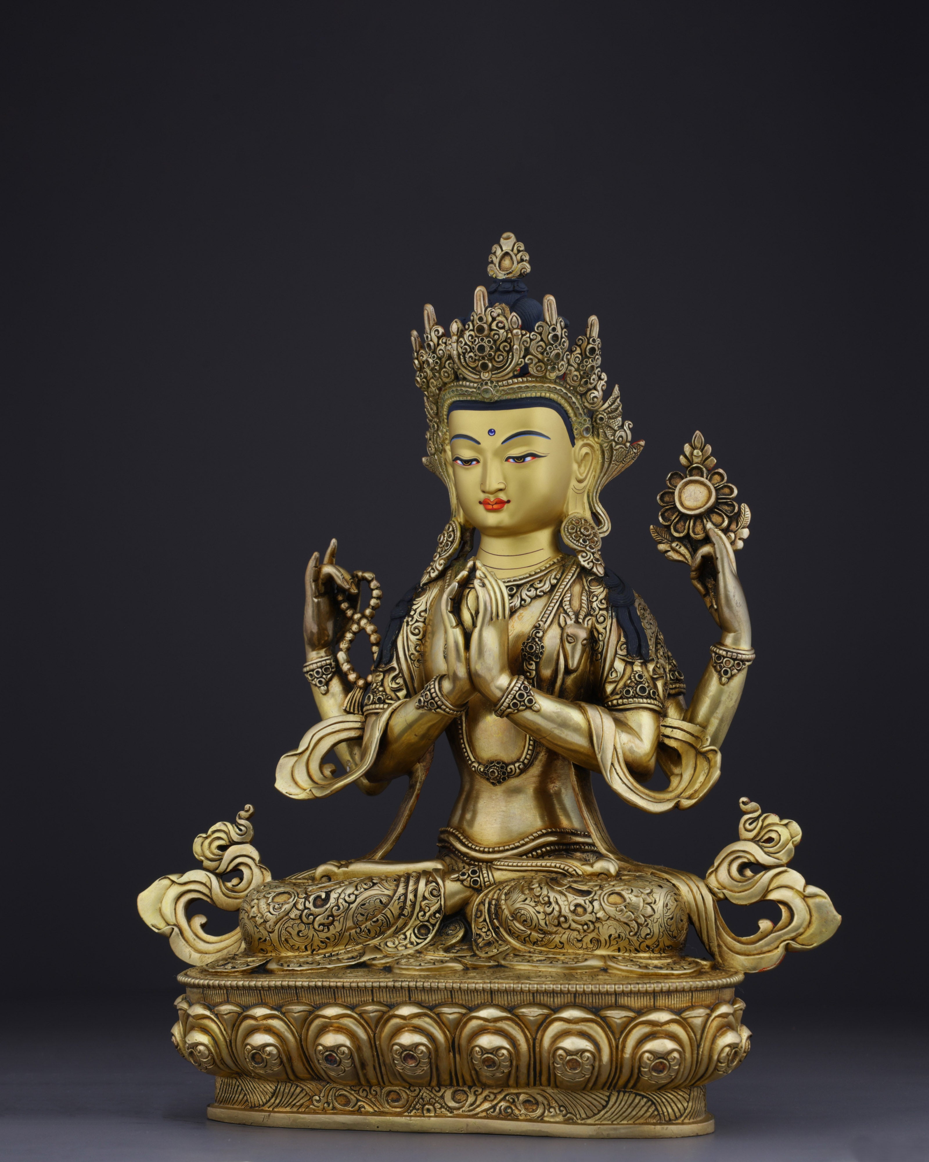 The Embodiment of Compassion | Handcrafted Chengresi Statue