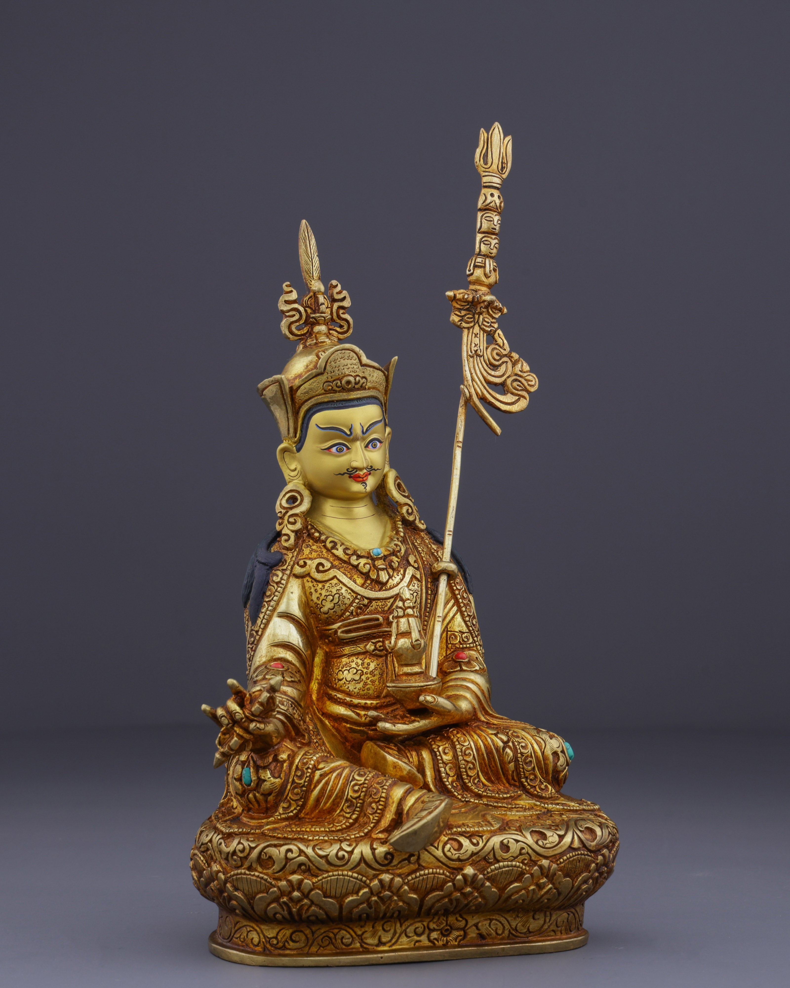 Golden Radiance | Exquisite Guru Ringpoche Masterpiece
