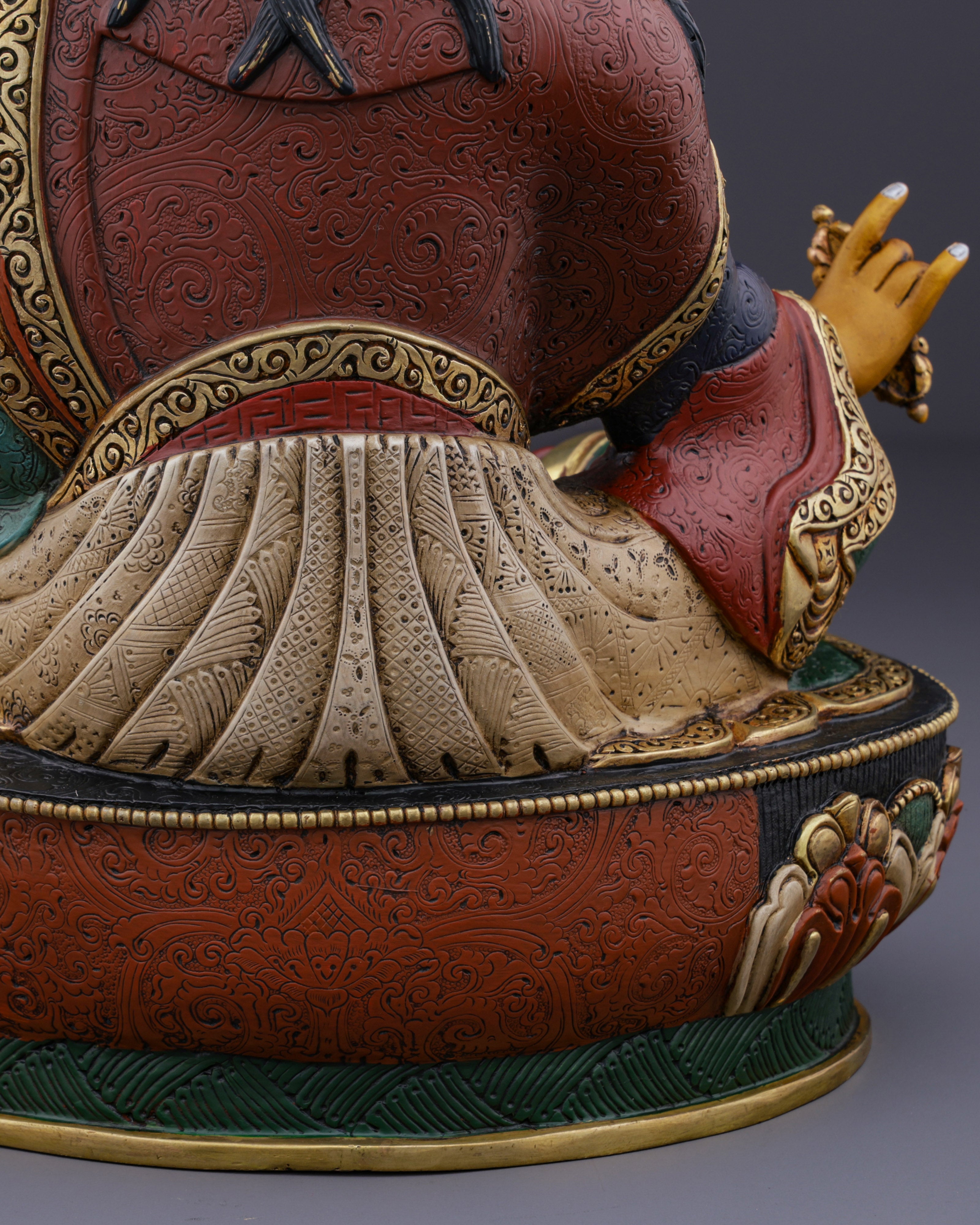 A Sacred Presence | Handcrafted Guru Ringpoche Statue