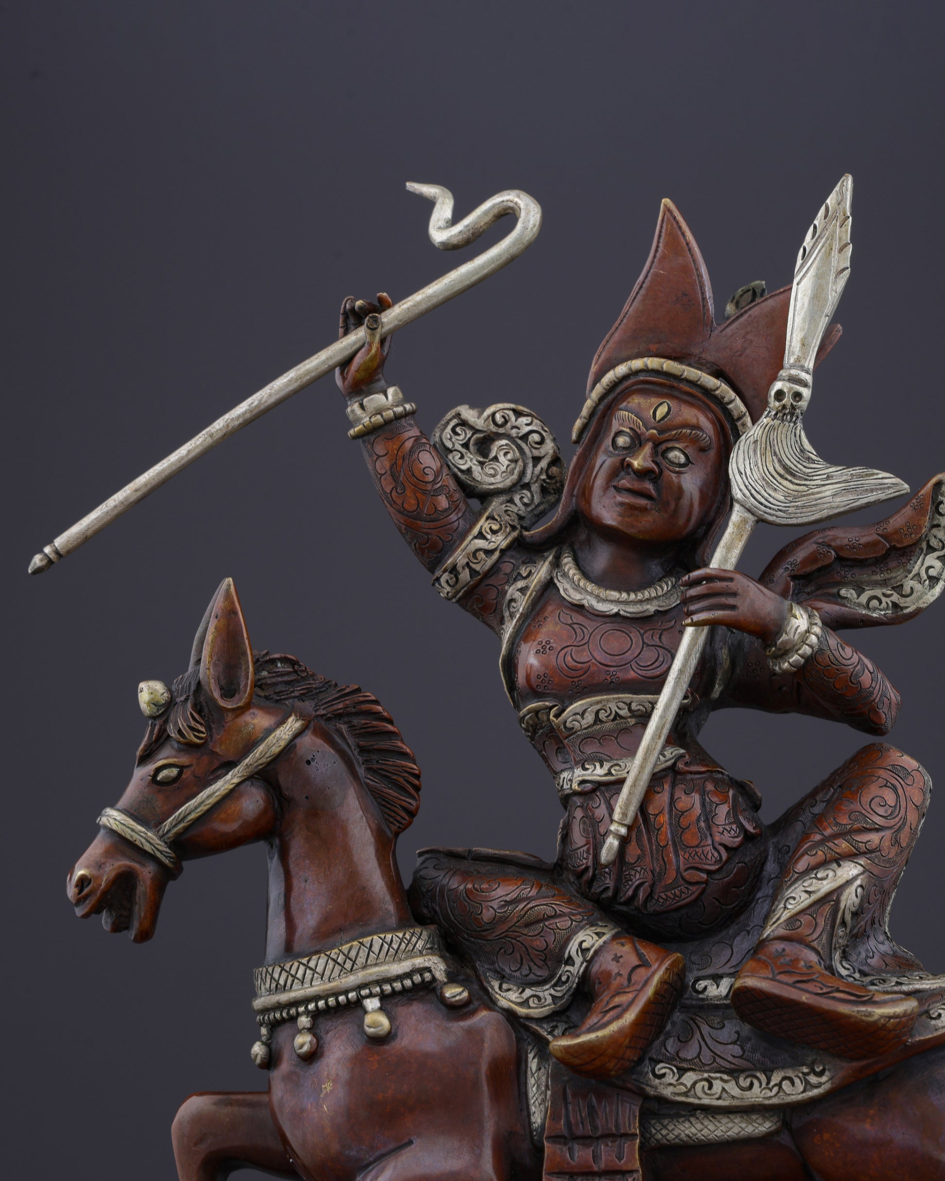 Legendary Protector of Tibet | Handcrafted Nepalese Oxidized King Gesar Statue - Authentic Handcrafted Statue