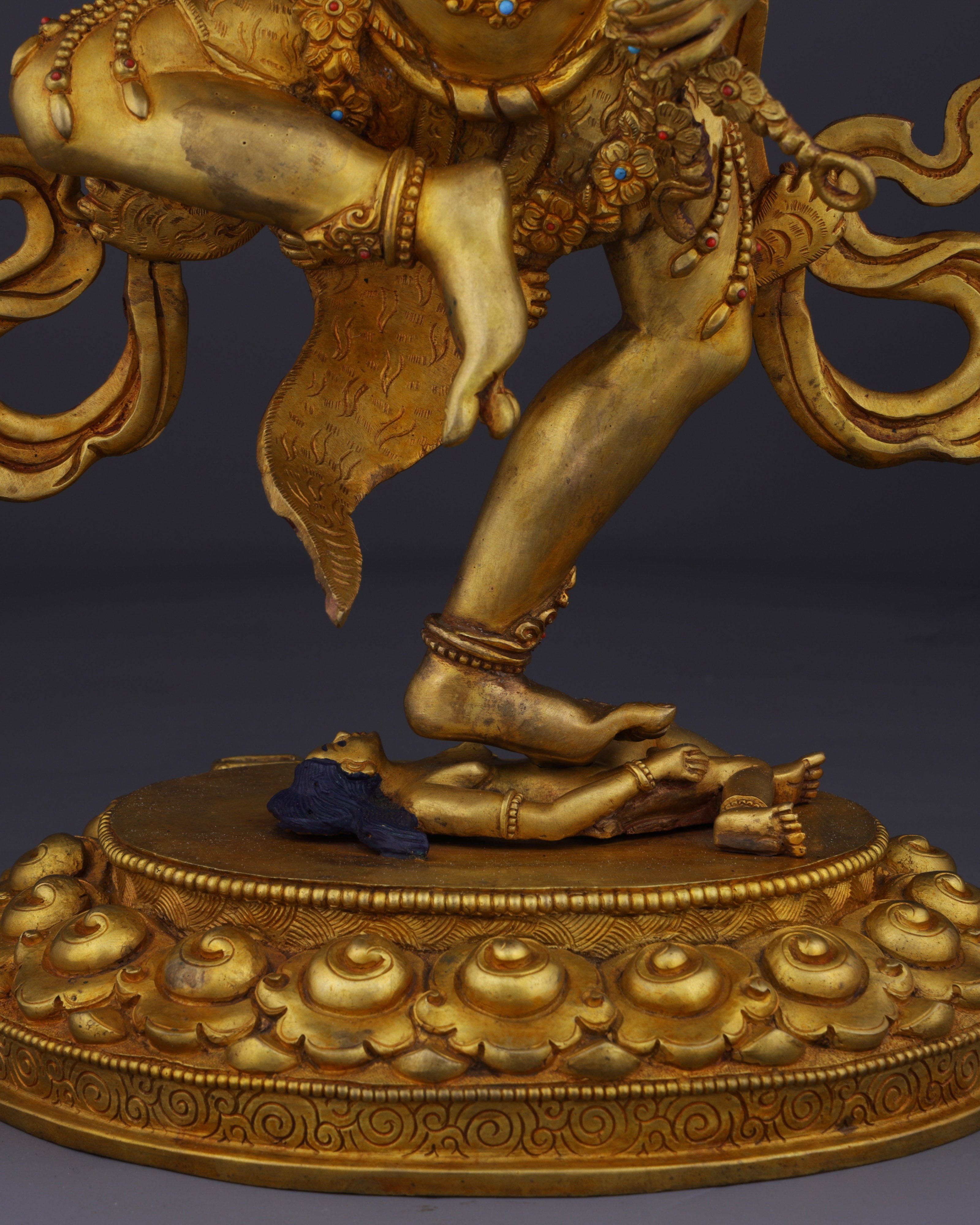 The Divine Dance of Love | Exquisite Nepalese Kurukulla Statue