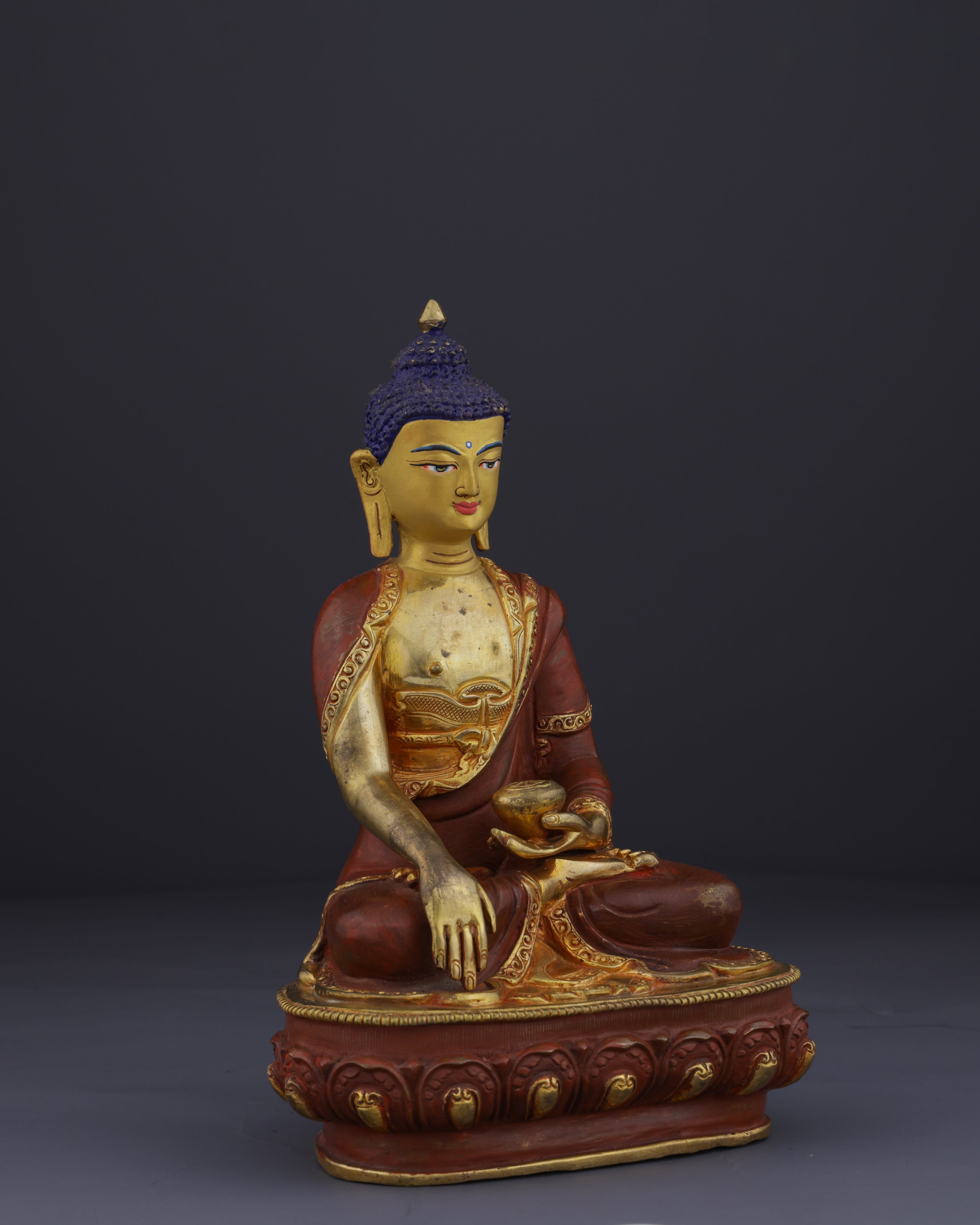 Enlightened Serenity | Handcrafted Nepalese Sakyamuni Buddha Statue