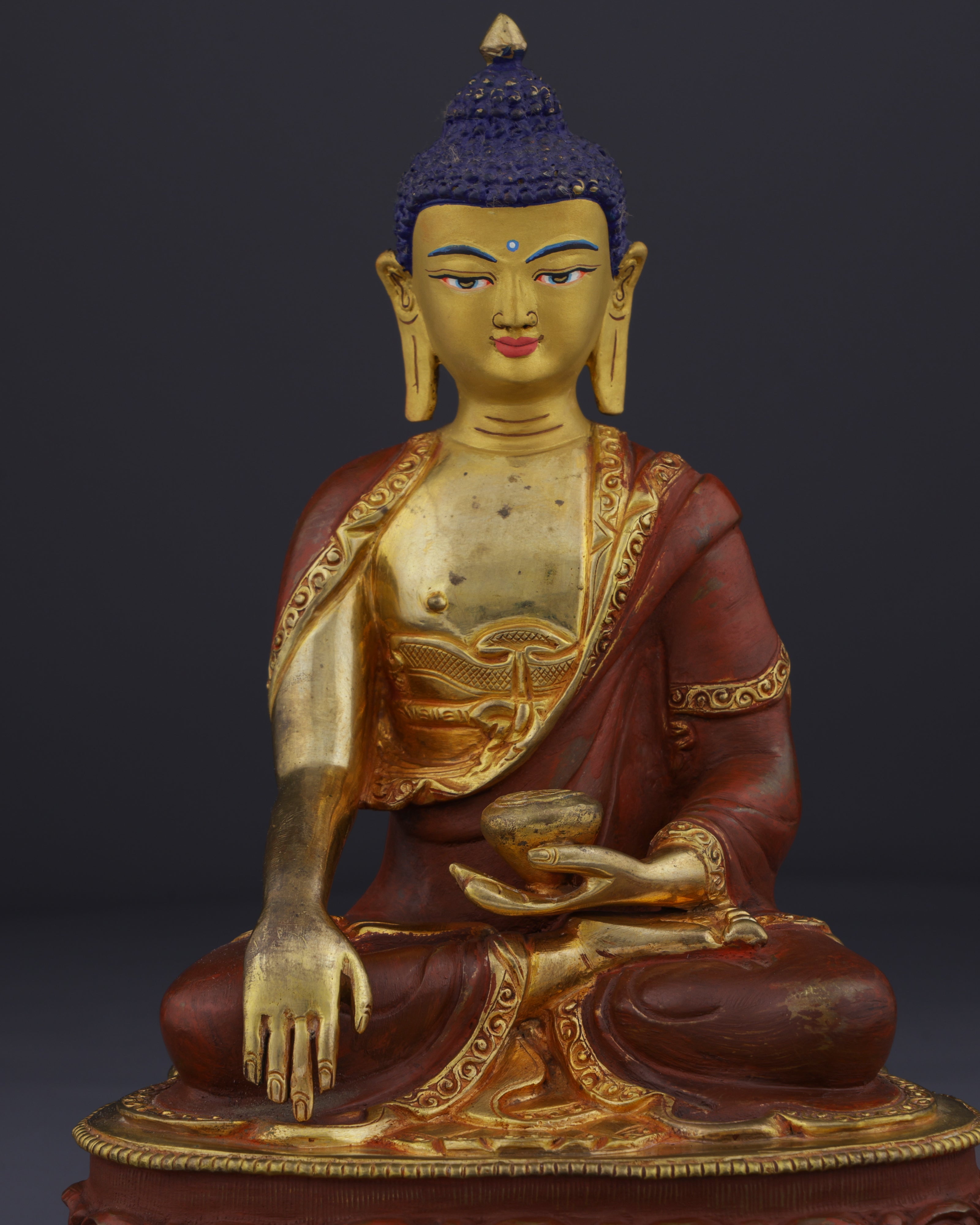 Enlightened Serenity | Handcrafted Nepalese Sakyamuni Buddha Statue
